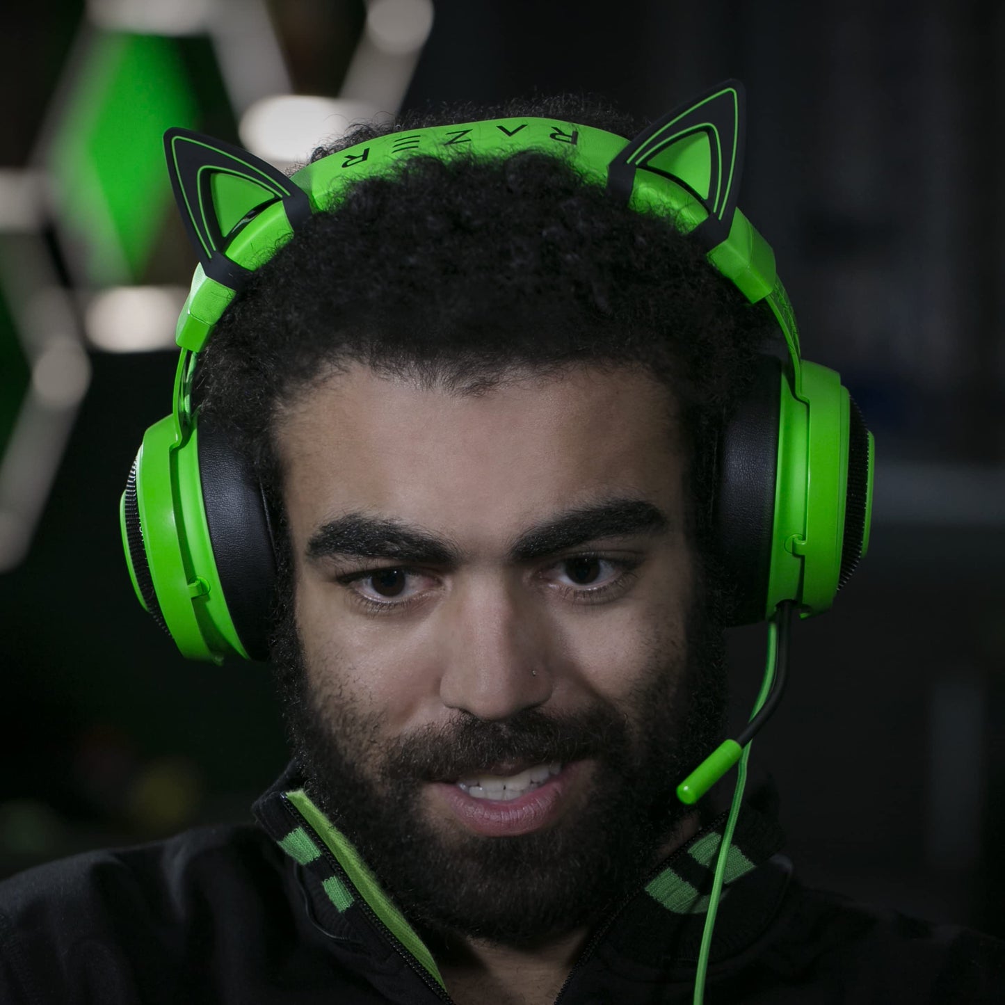 Razer Kitty Ears for Kraken Headsets: Compatible with Kraken 2019, Kraken TE Headsets - Adjustable Strraps - Water Resistant Construction - Green