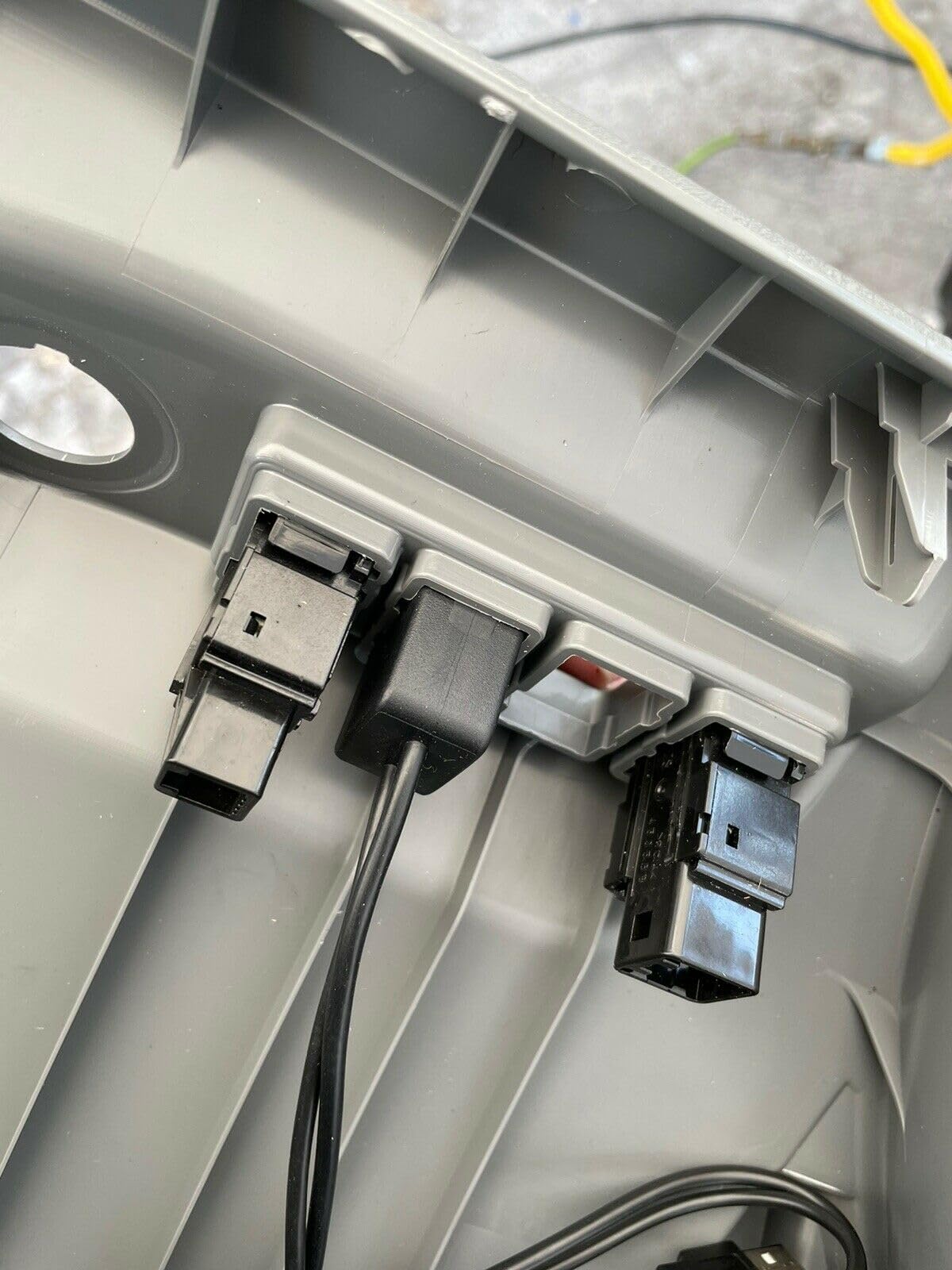 YONGJIANGXIA USB/Aux Extension Cable Compatible with Toyota Stereo Car Audio 70CM Long