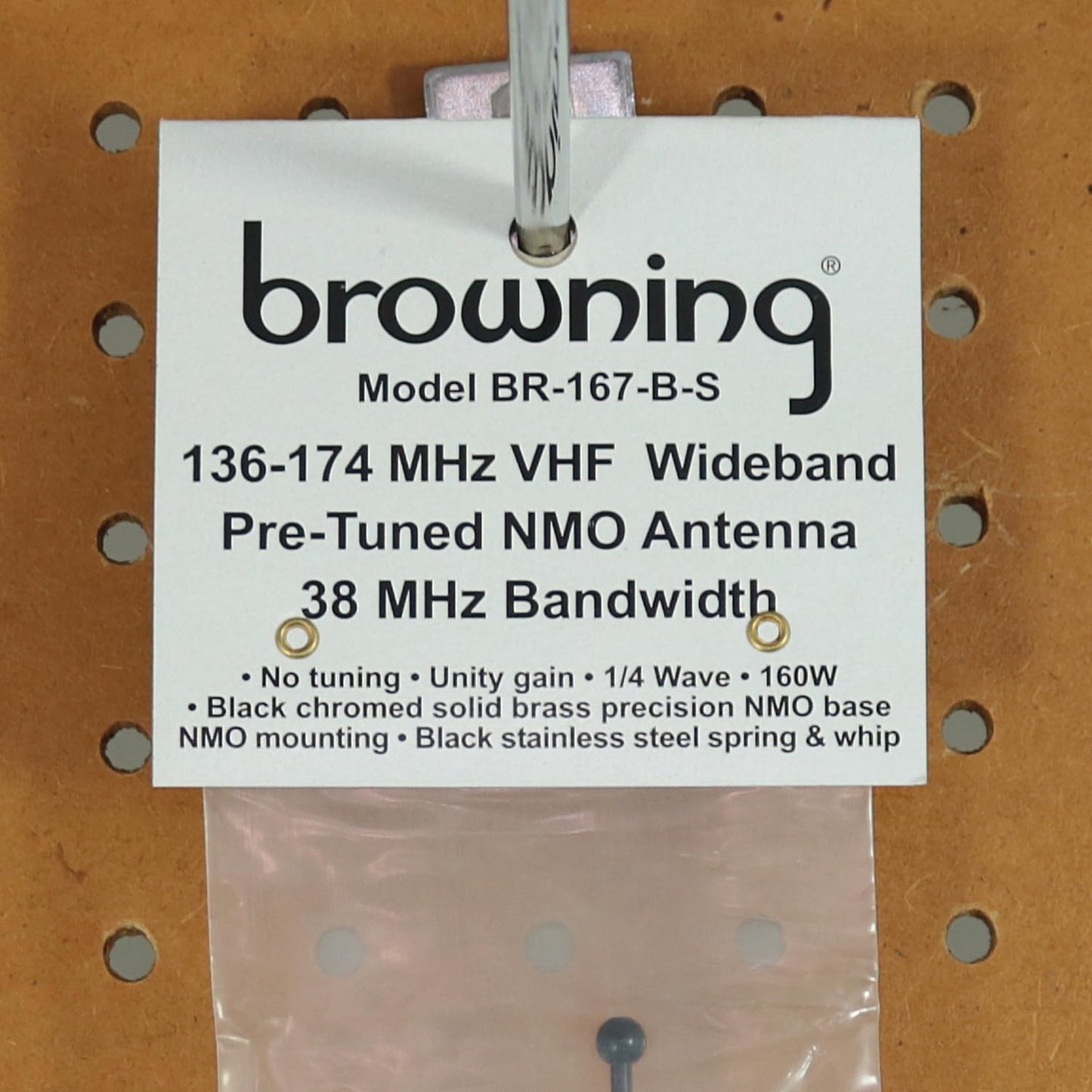 Browning® 160-Watt Wide-Band 136 MHz to 174 MHz Unity-Gain Antenna with NMO Mounting (Black)