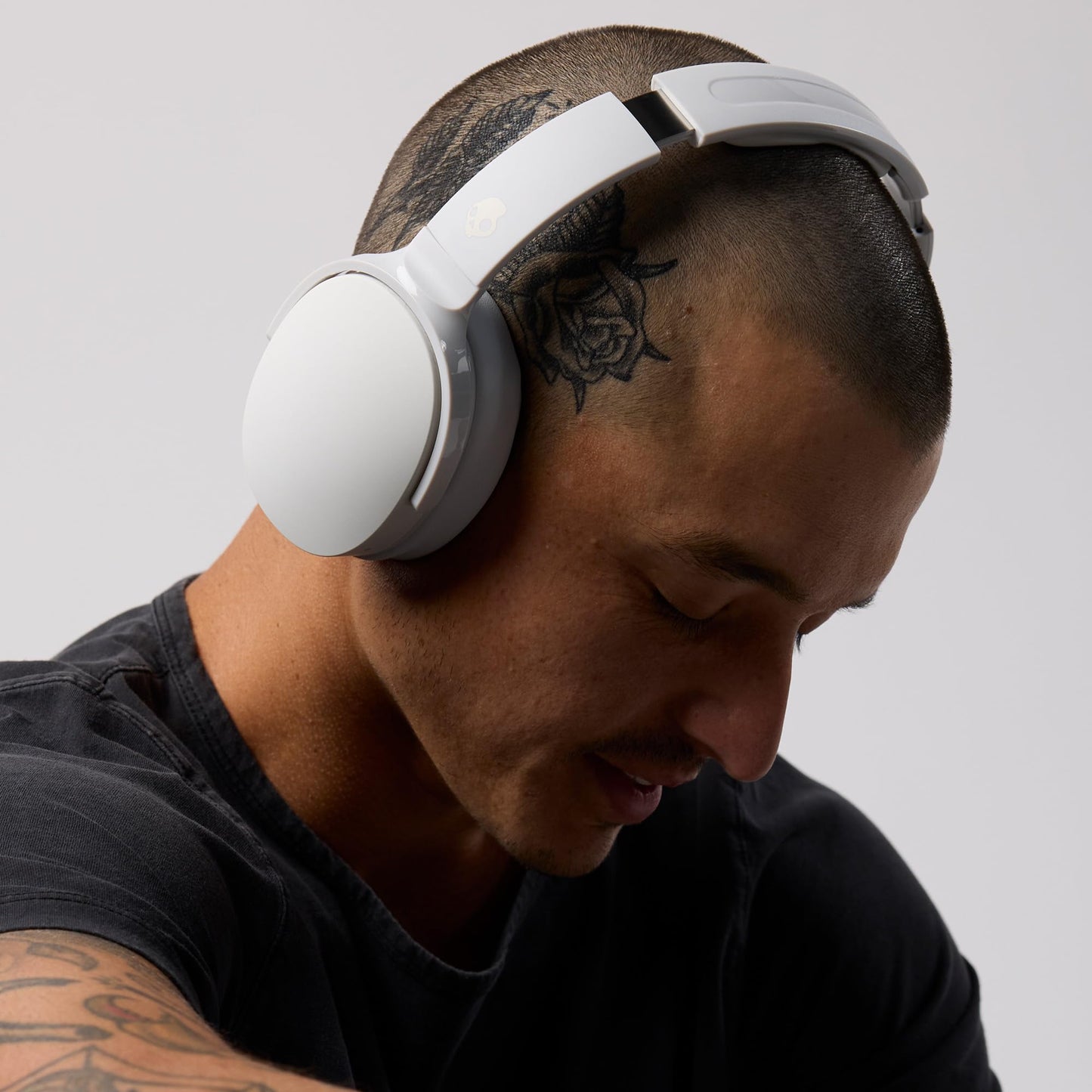 Skullcandy Hesh Evo Wireless Over-Ear Bluetooth Headphones, Noise Isolating, Up to 36 Hours Battery, Foldable Lightweight Design, Microphone…