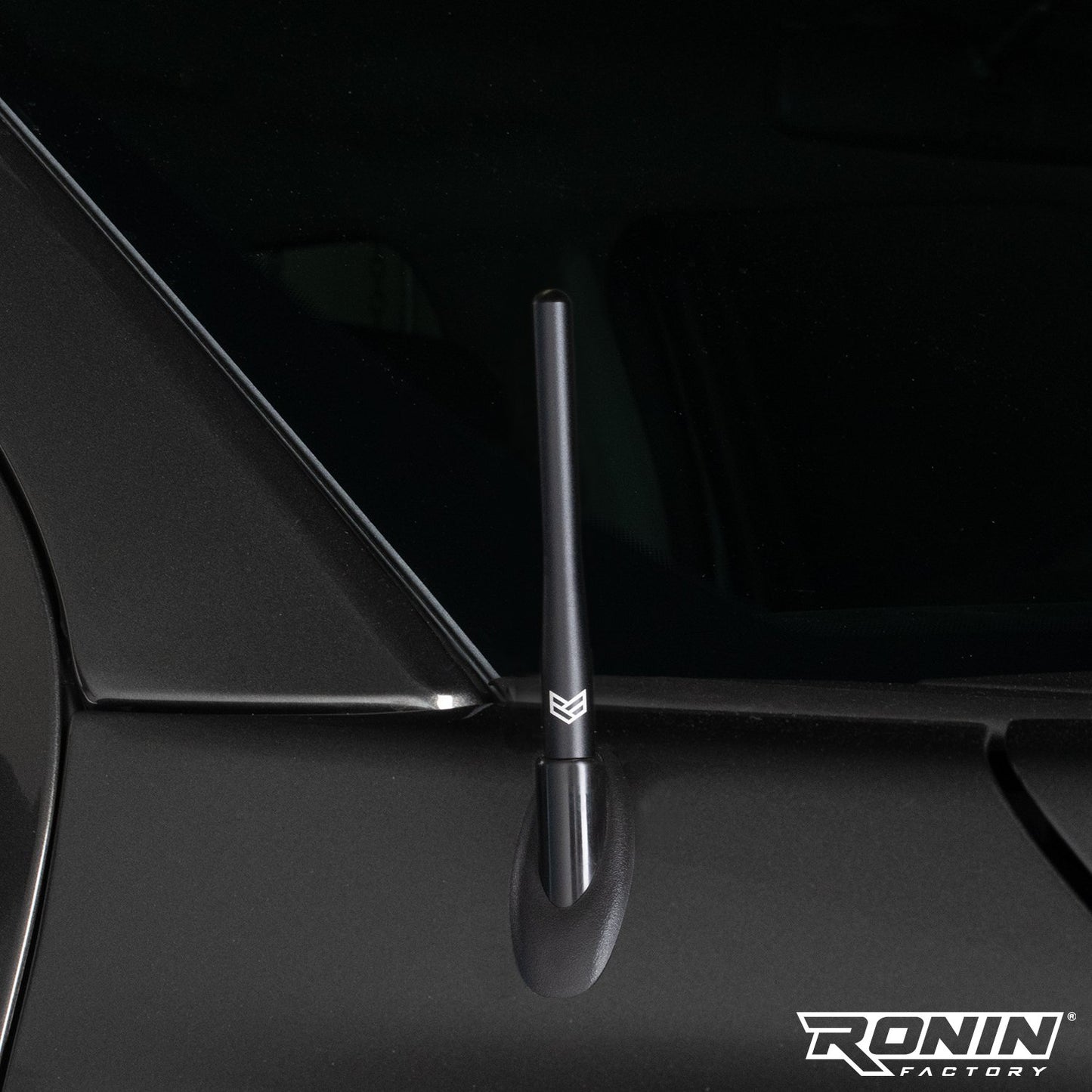 RONIN FACTORY Truck Antenna for Ford F150 F250 F350 Super Duty Raptor Bronco (21-23) Lightning Dodge RAM 1500 Accessories - Anti Theft - Carwash Safe