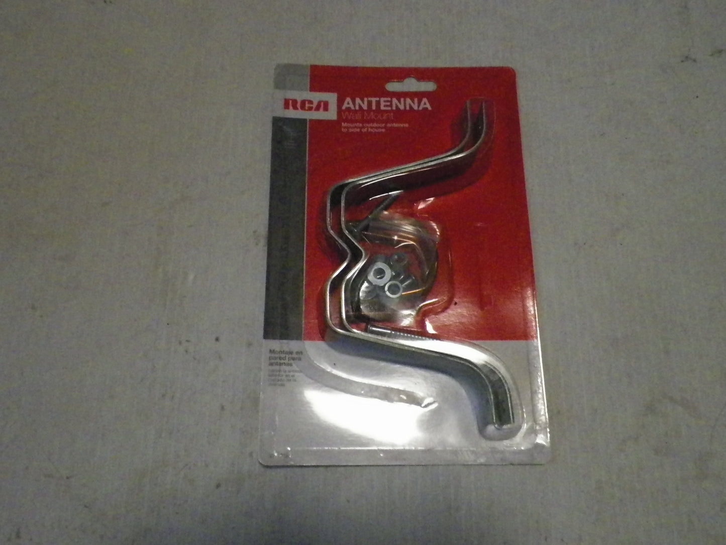 RCA Antenna Mount Bracket Up to 1-1/2 "