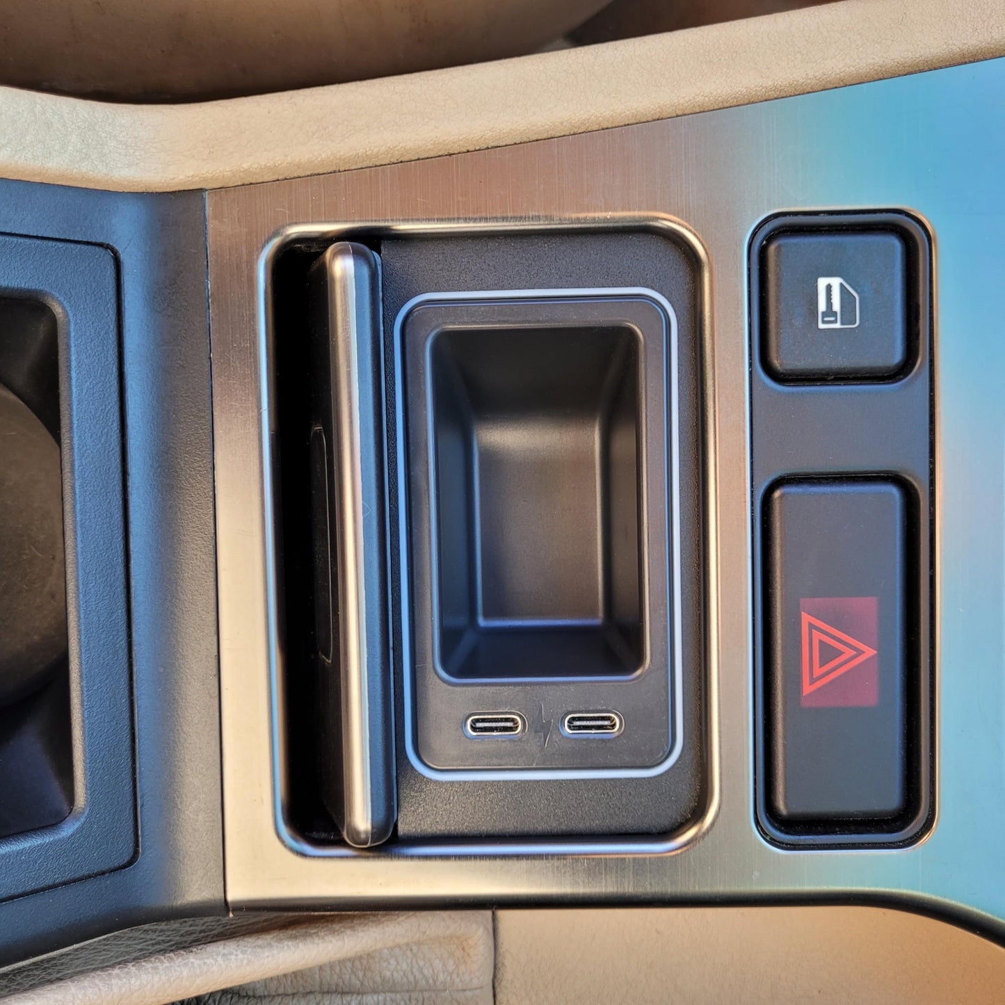 Trick Bits - 65W PD Dual Port Fast Charger/Coin Holder - C Type - Compatable with/Replacement for BMW E39 Ashtrays (1995-2004) - 520i, 523i, 525i