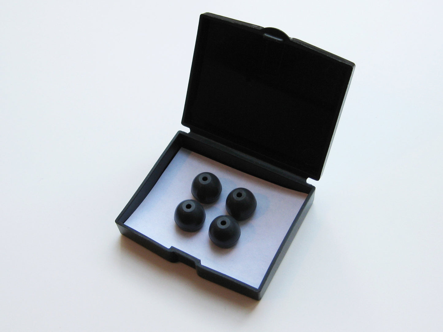 4 Small (S) Earbuds Eartips Compatible with Shure SE110, SE115, SE210, SE315, SE420, SE425, SE530 PTH, SE535 in-Ear Earphones Headset