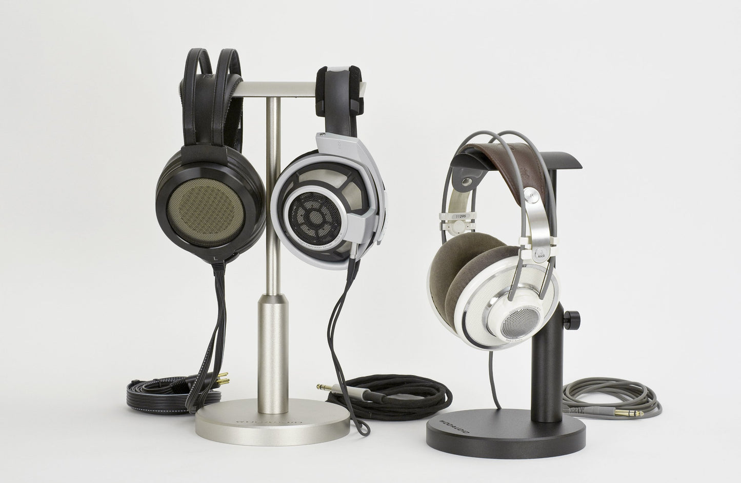Woo Audio HPS-TB Universal Adjustable Height Aluminum Headphone Stands (Black, Double model)