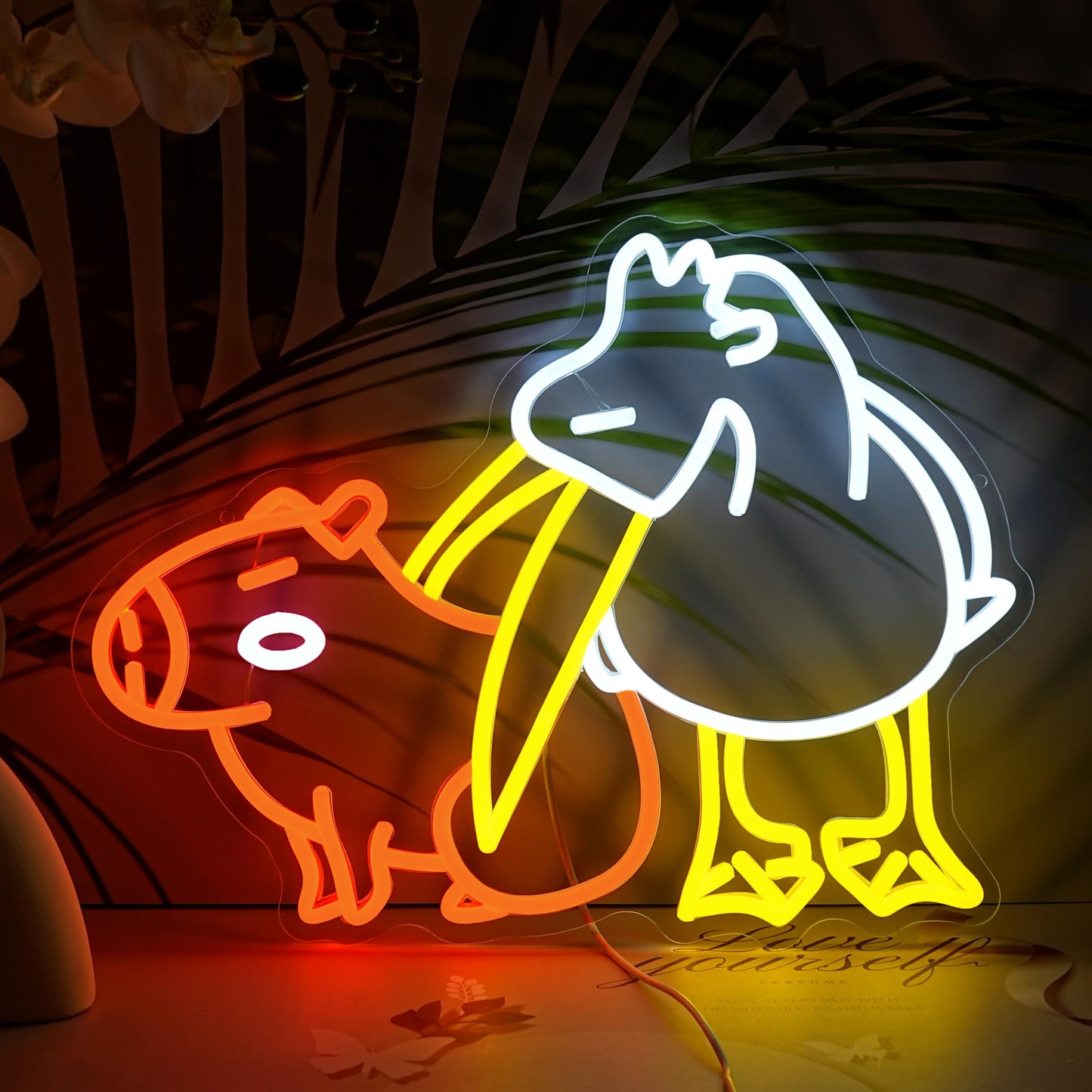LISIGNVE Capybara Pelican Neon Sign for Wall Decor Funny Capybara Led Neon Light Sign Pelican Neon Light for Children's Room Kindergarten Bedroom Zoo