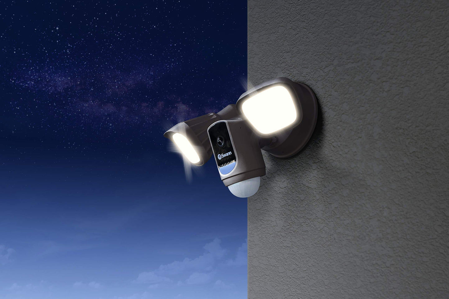 Swann Wi-Fi 1080p Waterproof Motion Activated FloodLight Camera with Night Vision, Heat Sensing, 2-Way Talk, Dimmable 2400 Lumens, Wide 125 Degree