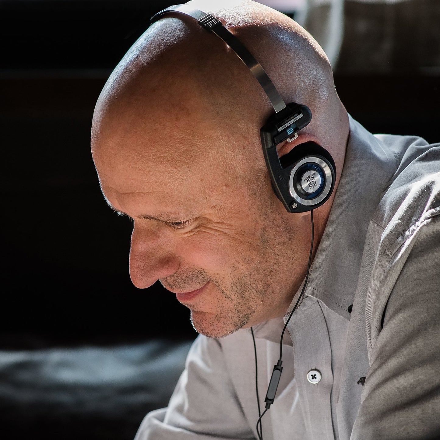 Koss Porta Pro with Microphone and Remote On-Ear Headphones, In-Line Microphone and Touch Remote Control, Wired with 3.5mm Plug