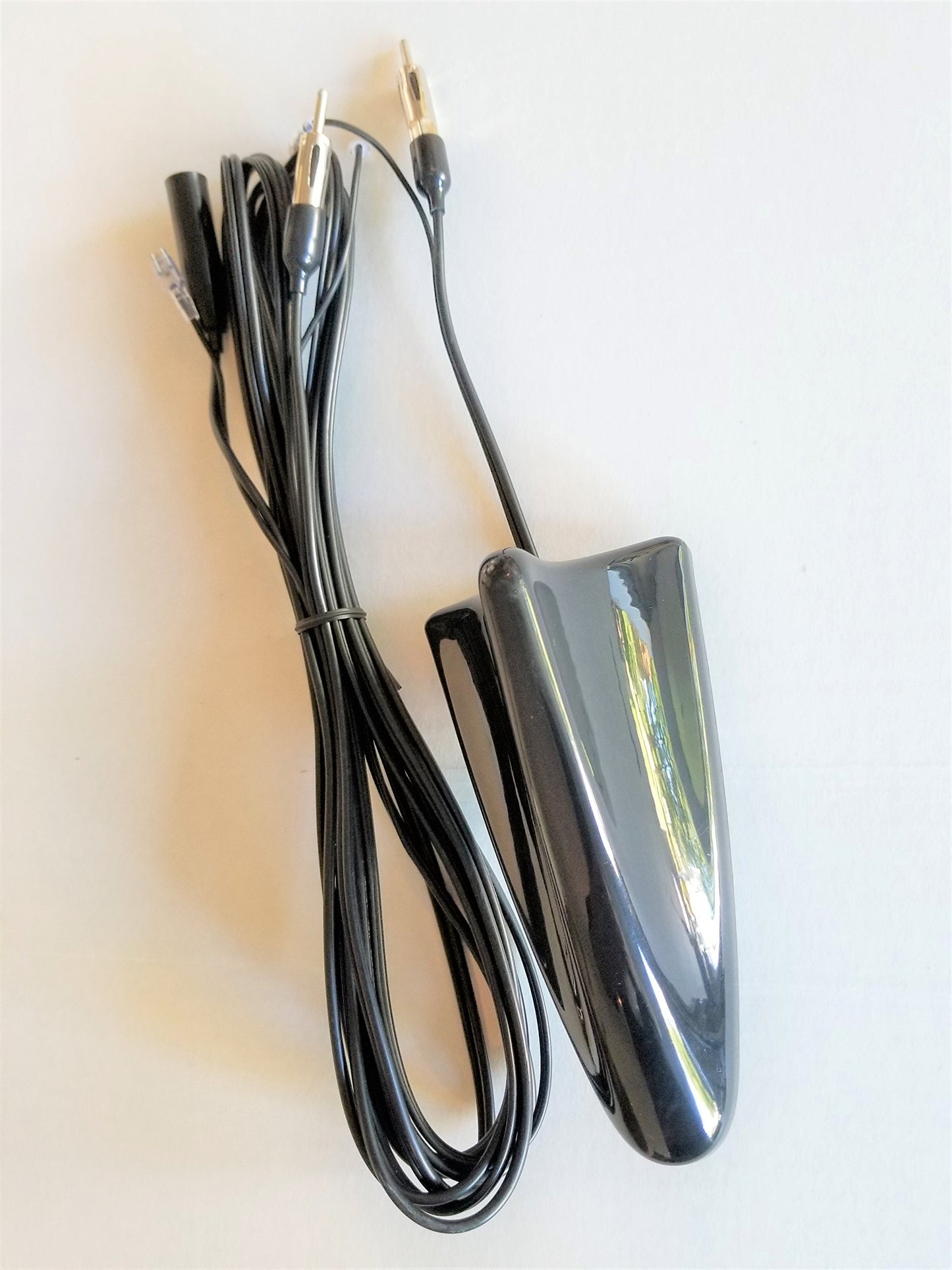 Powerhouse TEP USA Shark Fin AM FM Amplified Amplifier Marine Car Truck Offroad Antenna Stereo Radio 12V