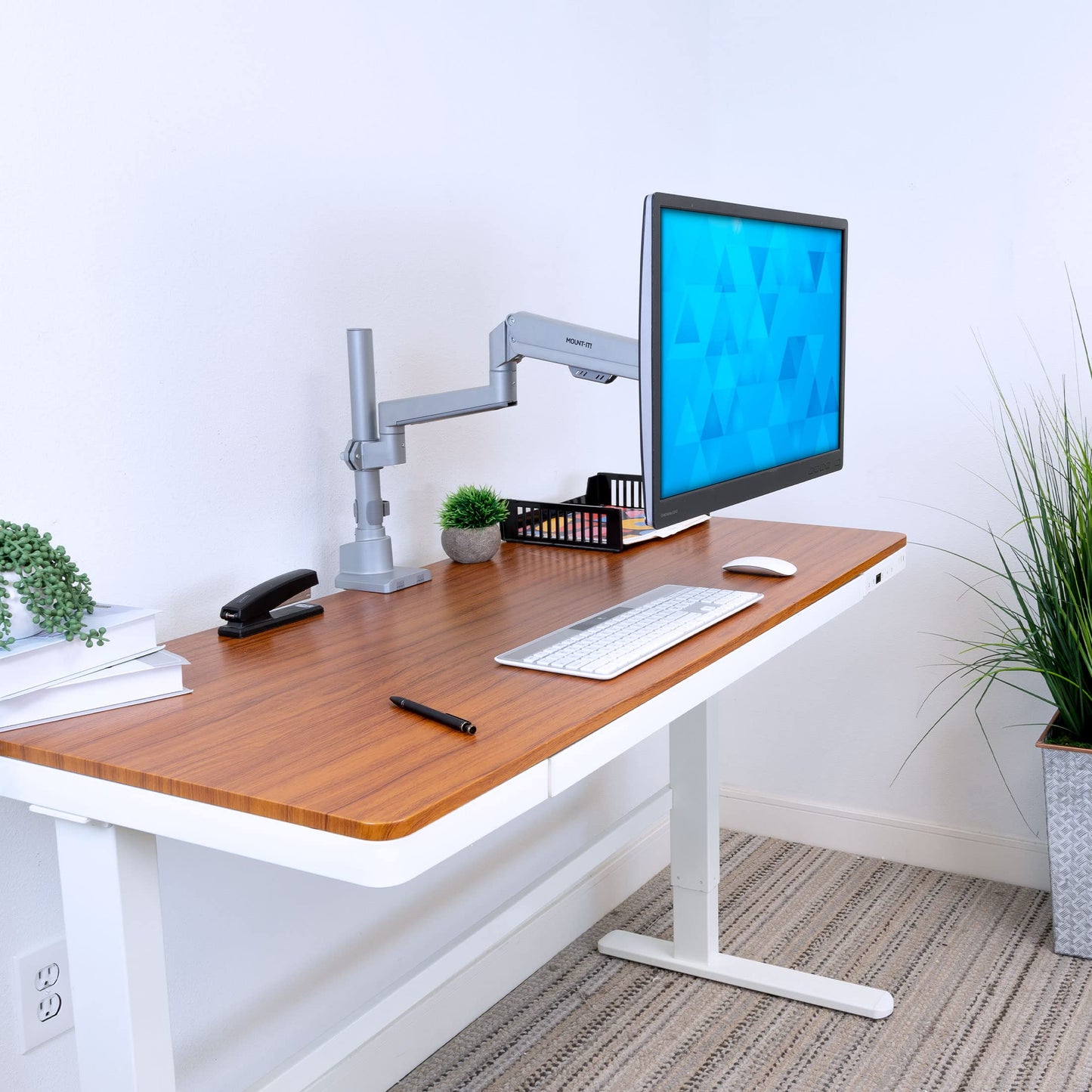 Mount-It! Single Monitor Desk Mount - Pole Mounted Gas Spring Arm, Full Motion Height Adjustable Monitor Stand with C-Clamp or Grommet Base, Fits