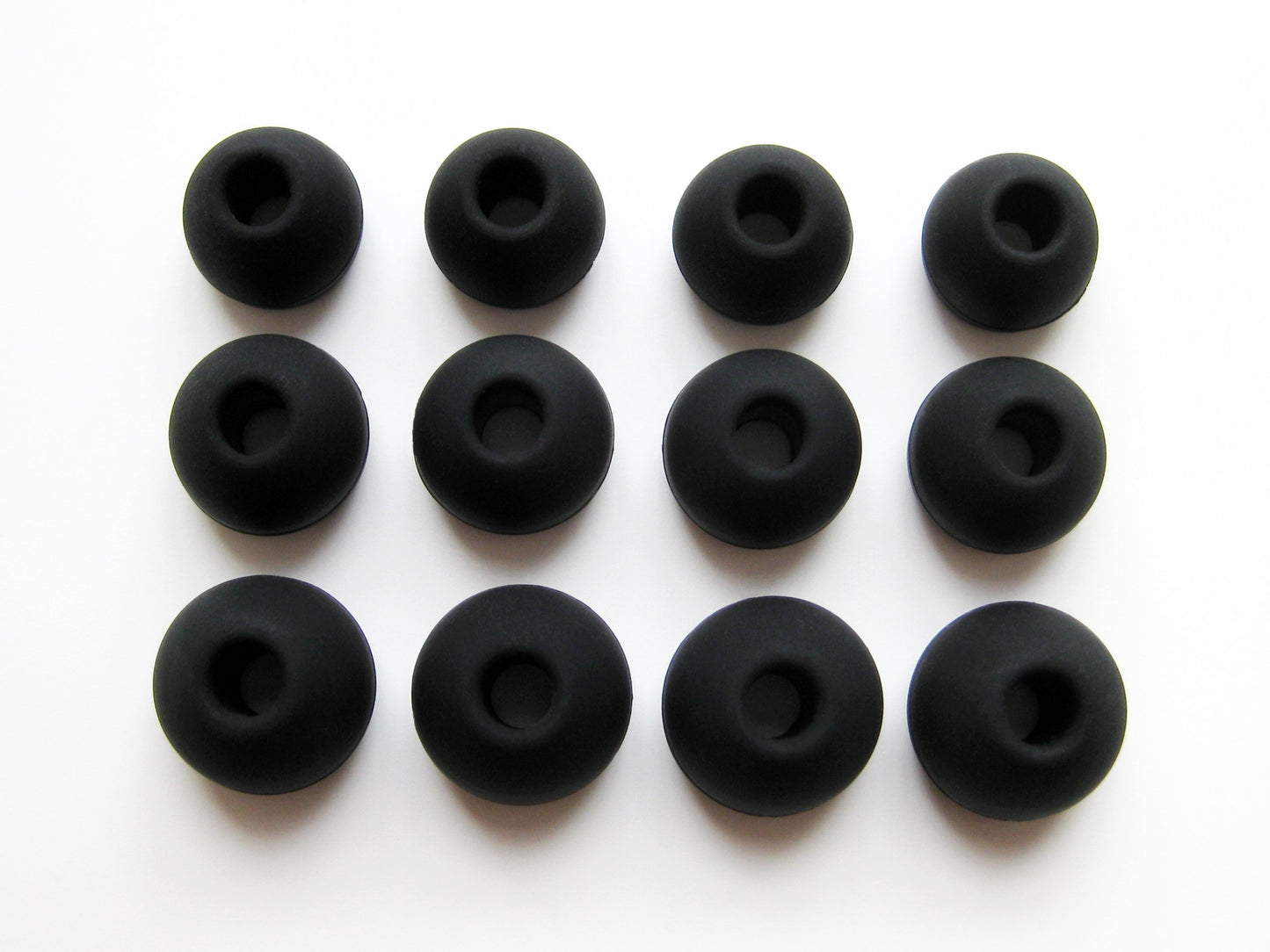 12 S/M/L Black Replacement Eartips Compatible with Monster Beats Dr.Dre Tour Powerbeats urBeats 2 Heartbeats 2 DiddyBeats Turbine Pro Gratitude DNA…