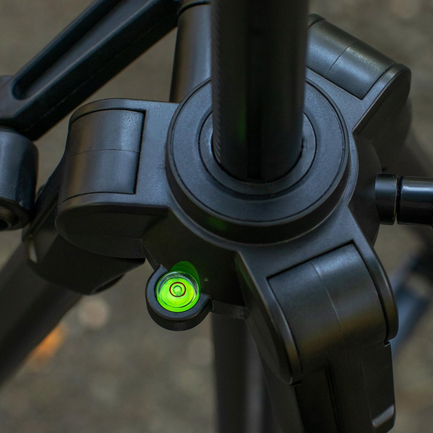 Carson The Rock 57.6'' 3-Way Fluid Panhead Tripod (TR-200)