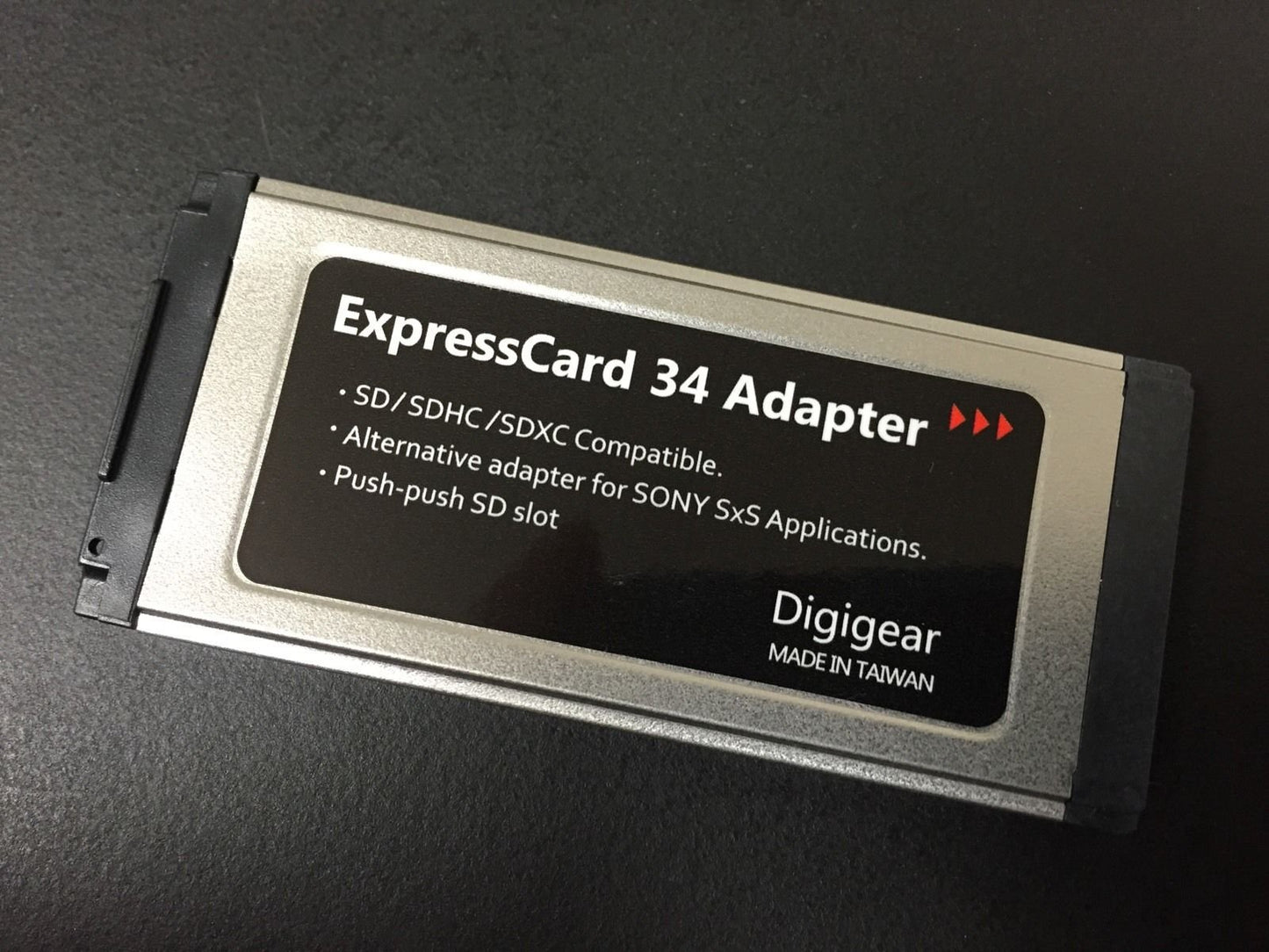 Digigear SD/SDHC/SDXC TO EXPRESSCARD ADAPTER/READER FOR SONY SXS PRO CARD APPLICATION/REPLACEMENT UPTO 2TB (support from 8MB to 32 & 64 GB)