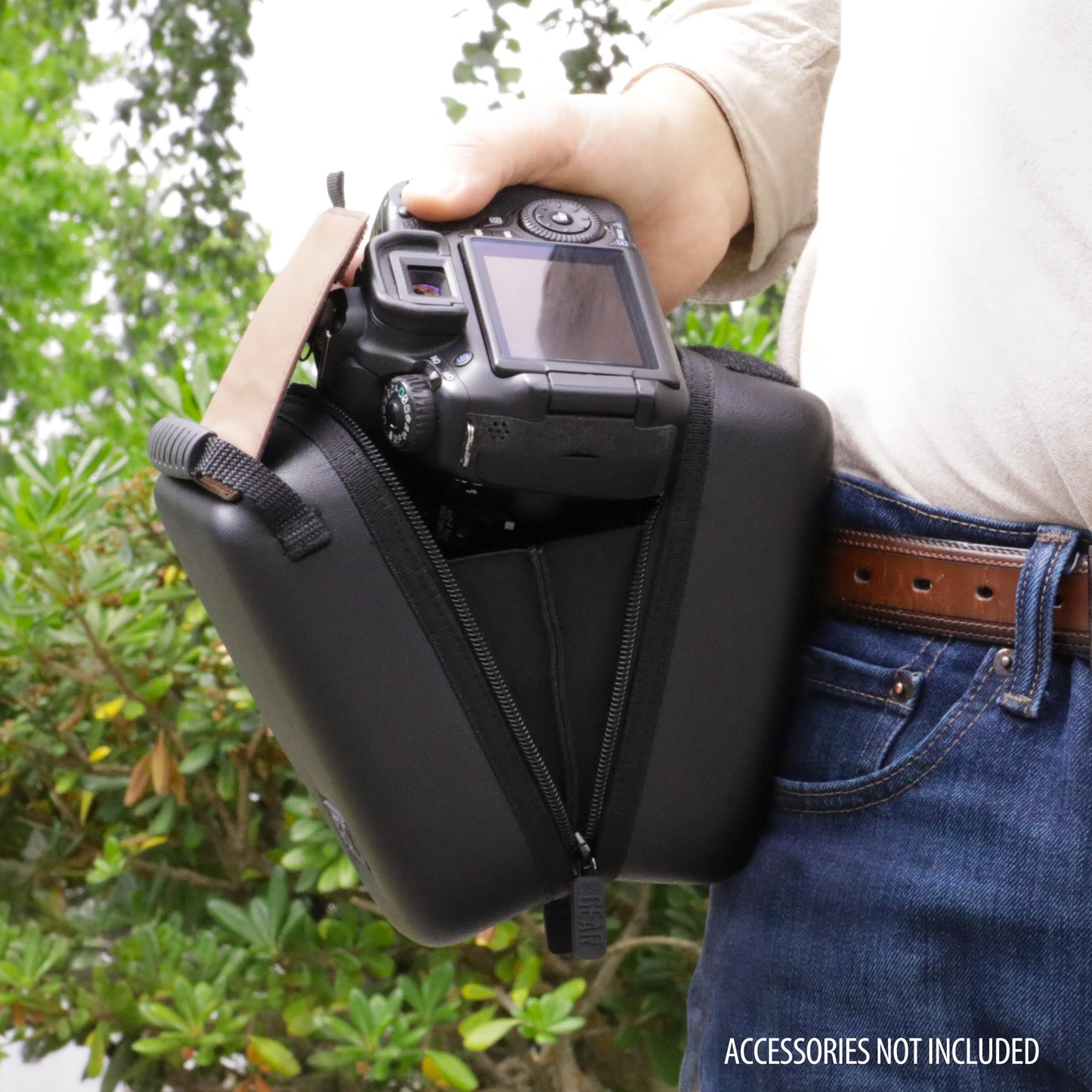 USA Gear Hard Shell Camera Case for DSLR & Mirrorless Cameras, Compatible with Canon, Nikon, Sony & Fujifilm - Fits EOS R100, Rebel T7 / 2000D, Nikon
