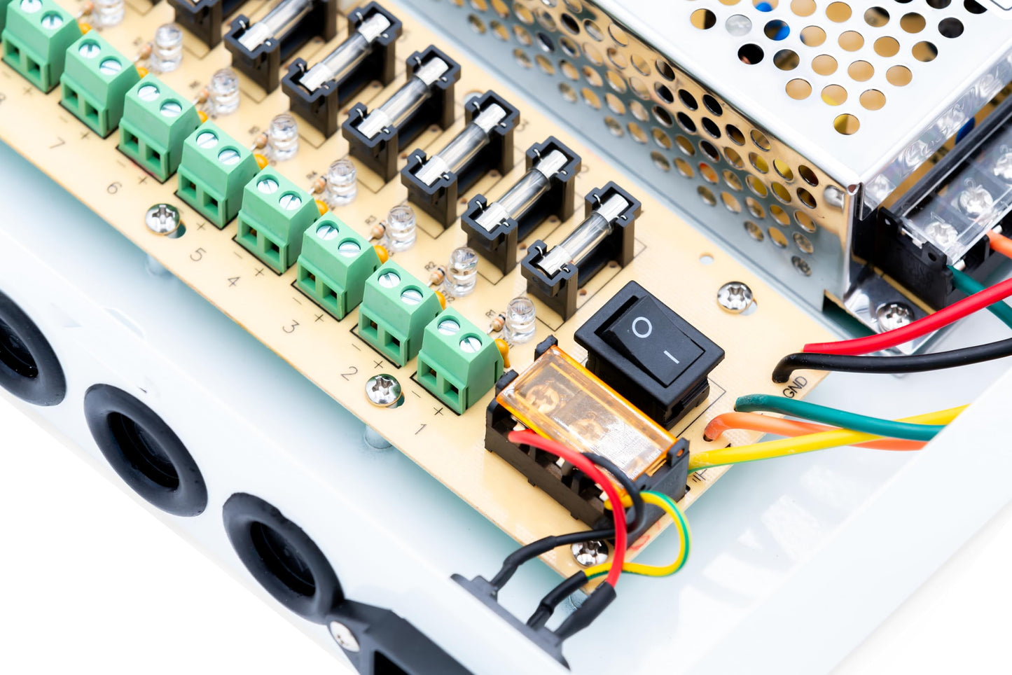 Ares Vision 9 Channel/Port 10 AMPS, 12V DC Power Supply Box, Individually Fused for CCTV, LED, and All 12v DC Devices. Includes Screw Drivers & Extra