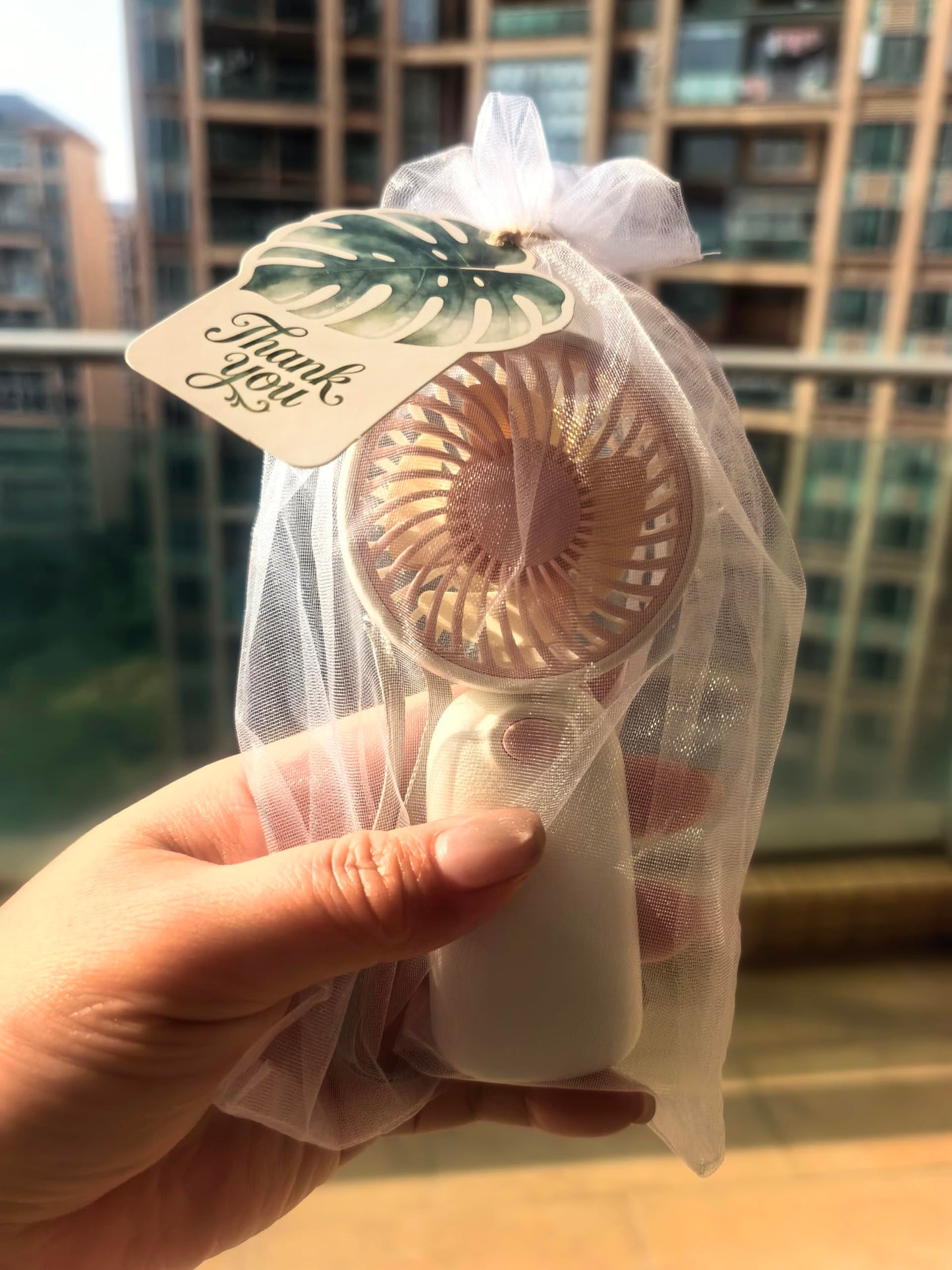 Ignifluence 30 Pcs Mini Handheld Fan Bulk for Wedding Guests, Small Portable Hand Fan with Lanyard, Leaf Design Wedding Favor Fans for Summer Outdoor