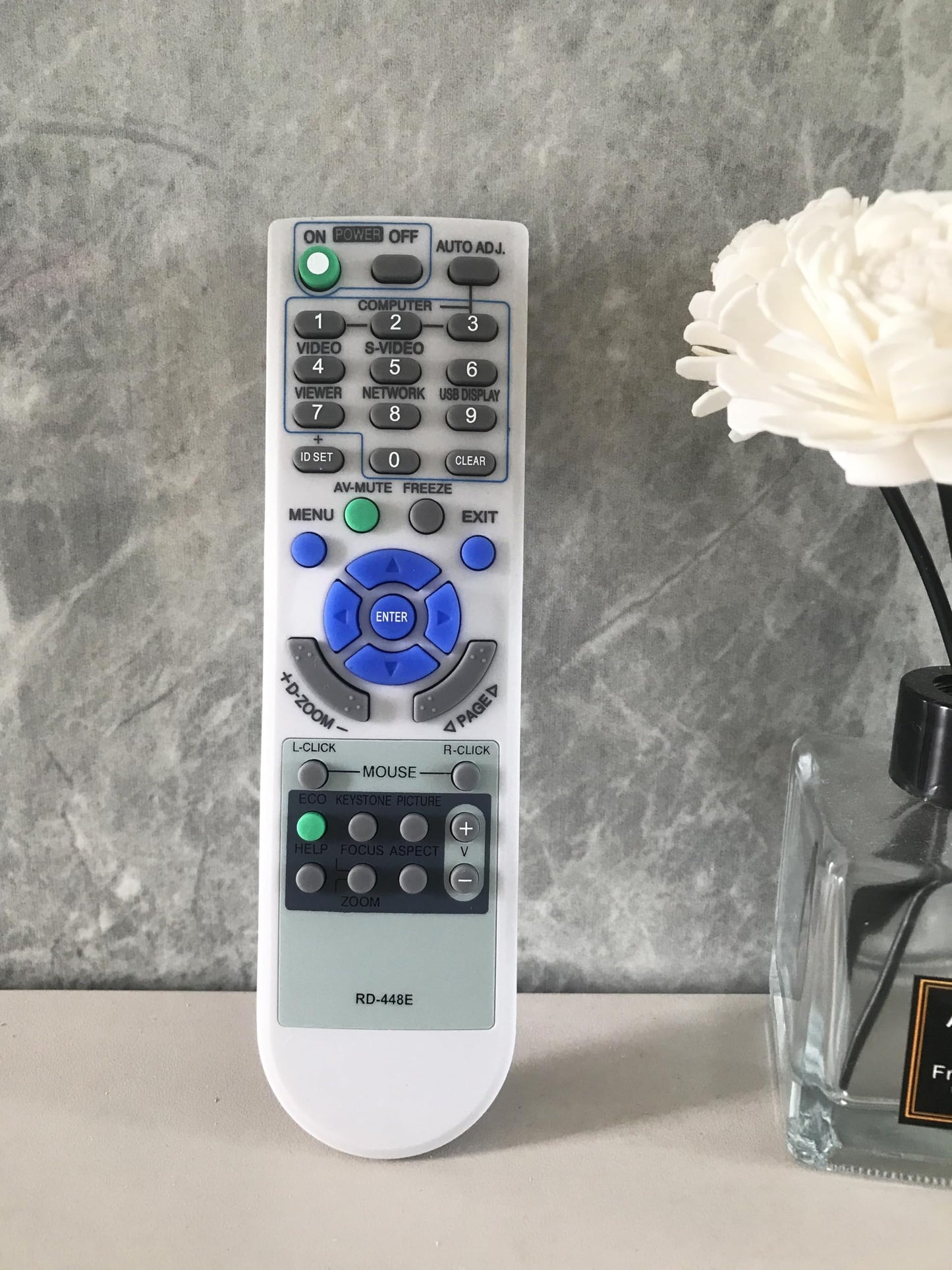 Replacement Remote Control for NEC LCD Projector LT240 LT245 LT25 LT260 LT265 LT280 M260X M260X+ NP610 NP215 NP60 NP62 NP300+ NP1000 NP2000 NP1150