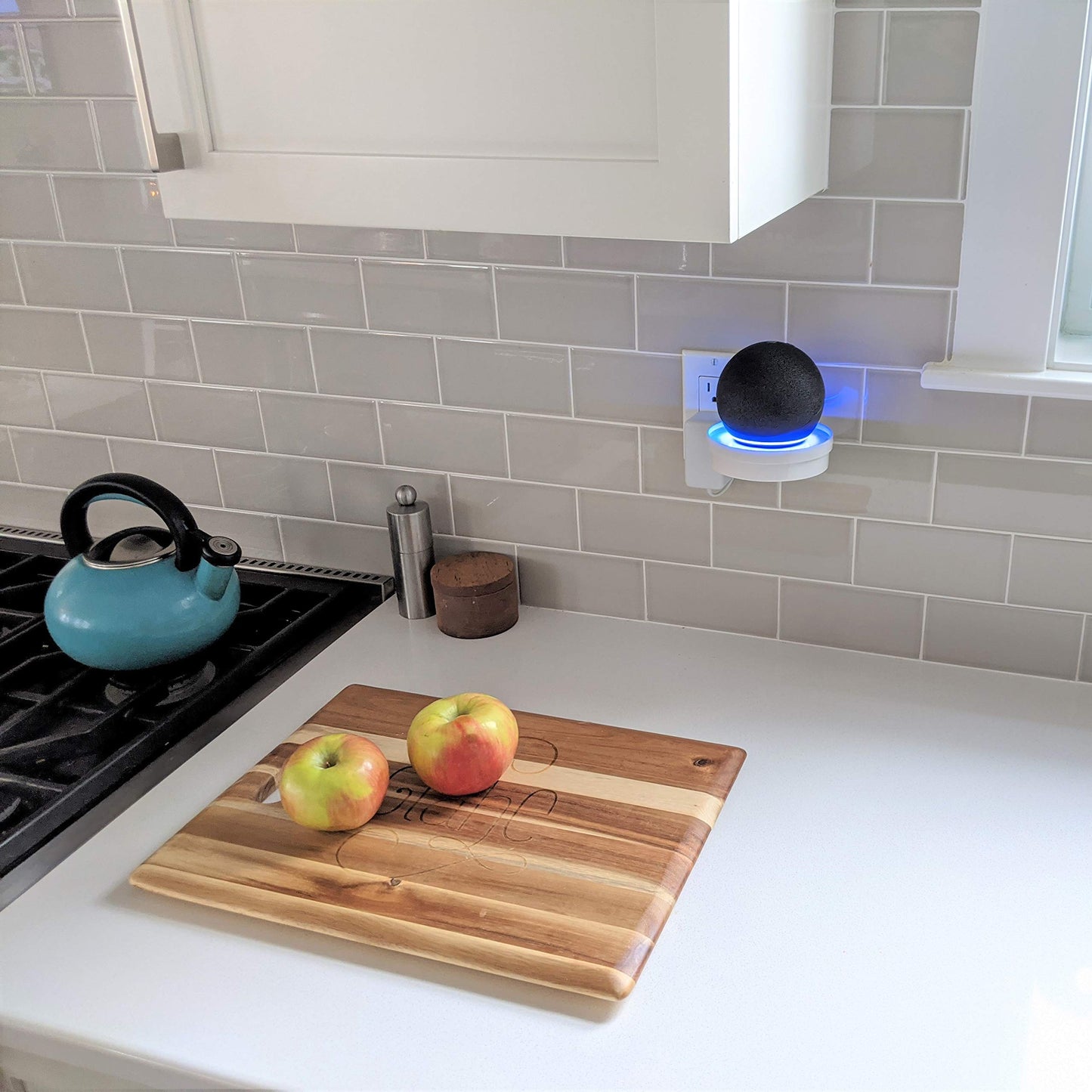 The Easy Outlet Shelf for Round Dot 4th Gen and Show 5 - Installs In Seconds - Hidden Cord Cable Storage Management - Award Winning Design