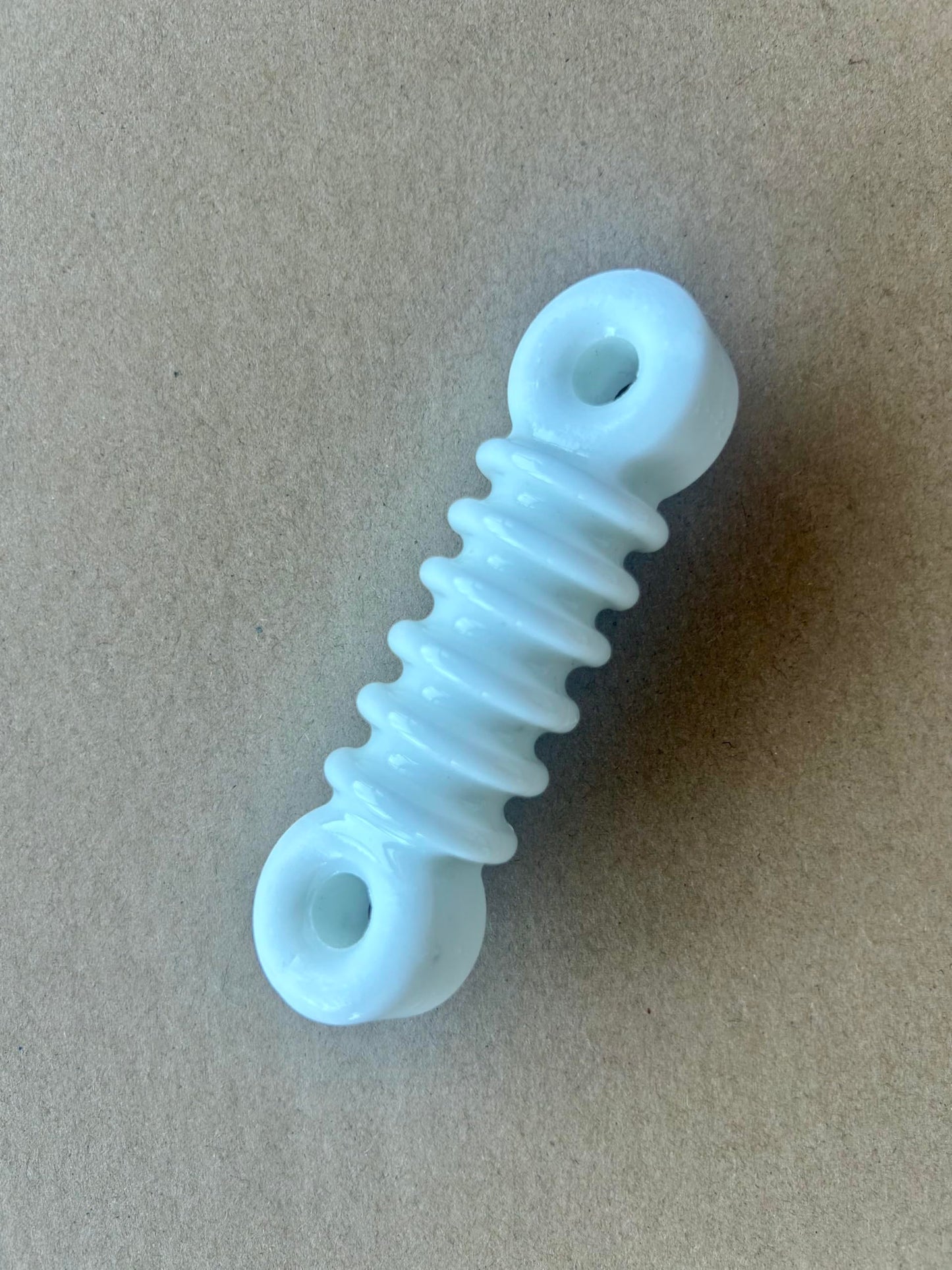 1pcs Insulator Ceramic Coil Radio Wire Strain Shortwave high Frequency Antenna High frequency porcelain white, height 90mm, width 24mm, aperture 7.8mm