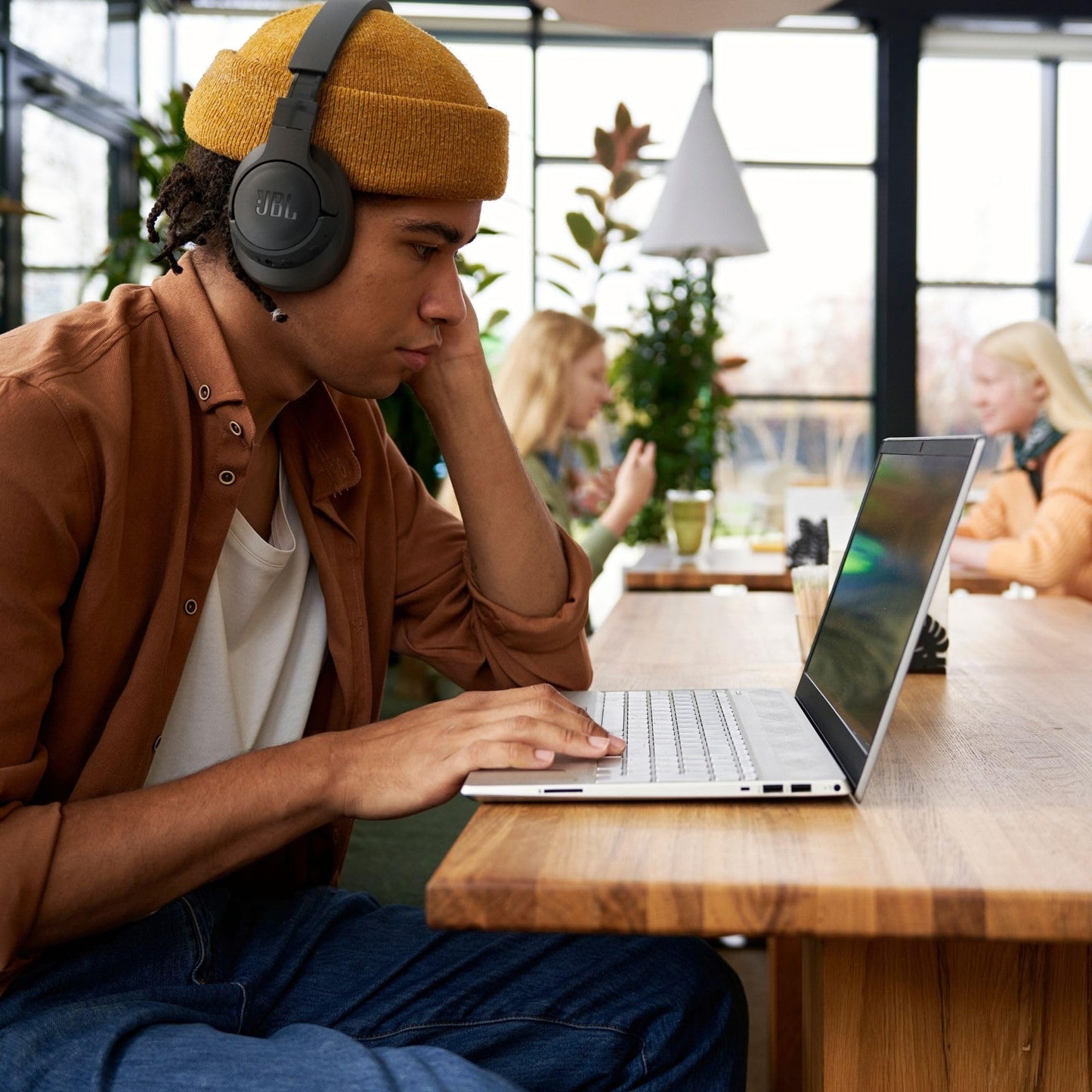 JBL Tune 770NC - Adaptive Noise Cancelling with Smart Ambient Wireless Over-Ear Headphones, Bluetooth 5.3, Up to 70H Battery Life with Speed Charge…