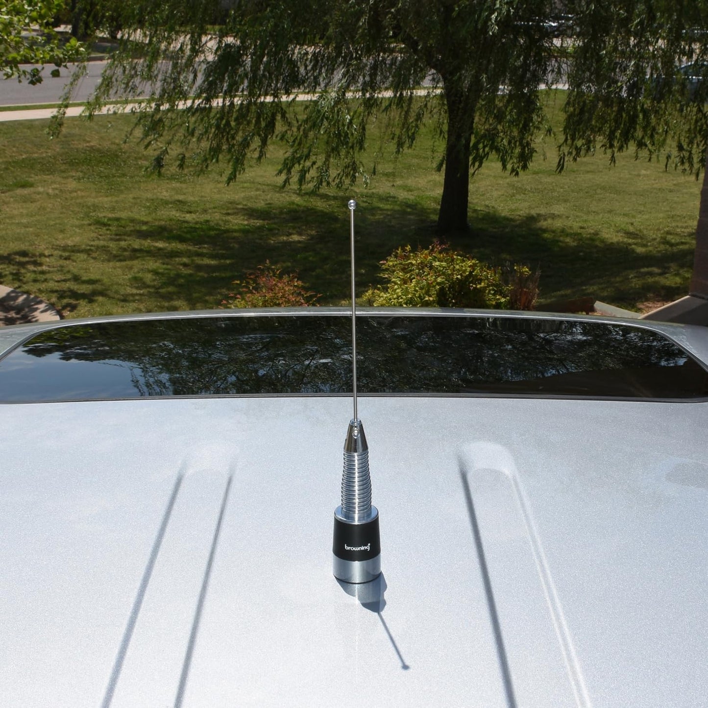 Browning® 200-Watt 450 MHz to 470 MHz 3-dBd-Gain UHF Antenna with Spring and NMO Mounting, BR-176-S