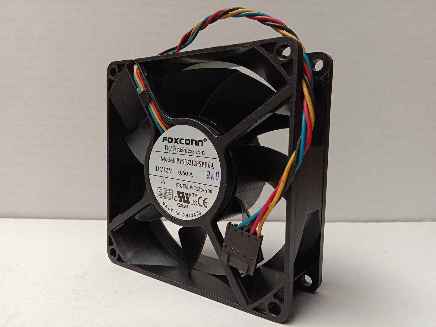 ELOMILE 12V 90mm Fan, 0.60A 4-Pin Temperature Control, 90*90*32MM, Desktop, Laptop, Server, Gaming Console Compatible
