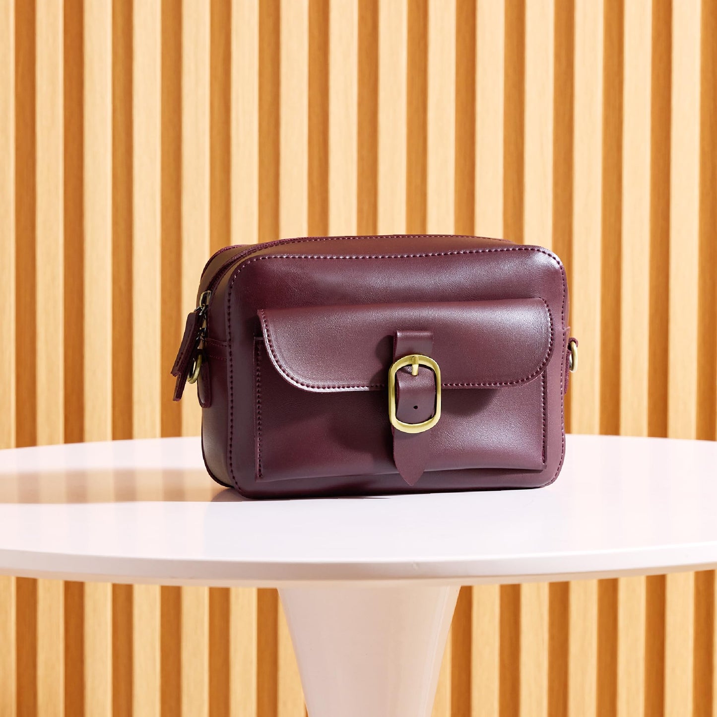 Vintage Vegan Leather Camera Bag for Women (RED)