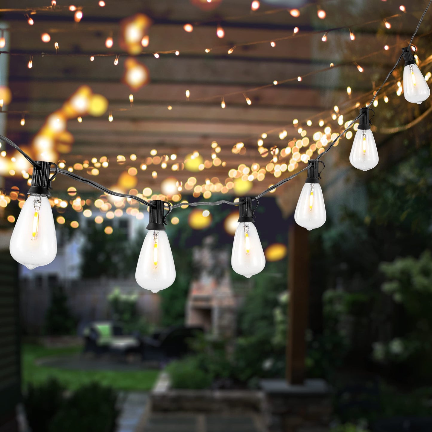 SAFAVIEH Lighting - Dorcia 10-Foot LED Outdoor String Lights - Weather-Resistant Patio Café Garden Hanging Lights with 10 Clear Bulbs (PLT4043A)