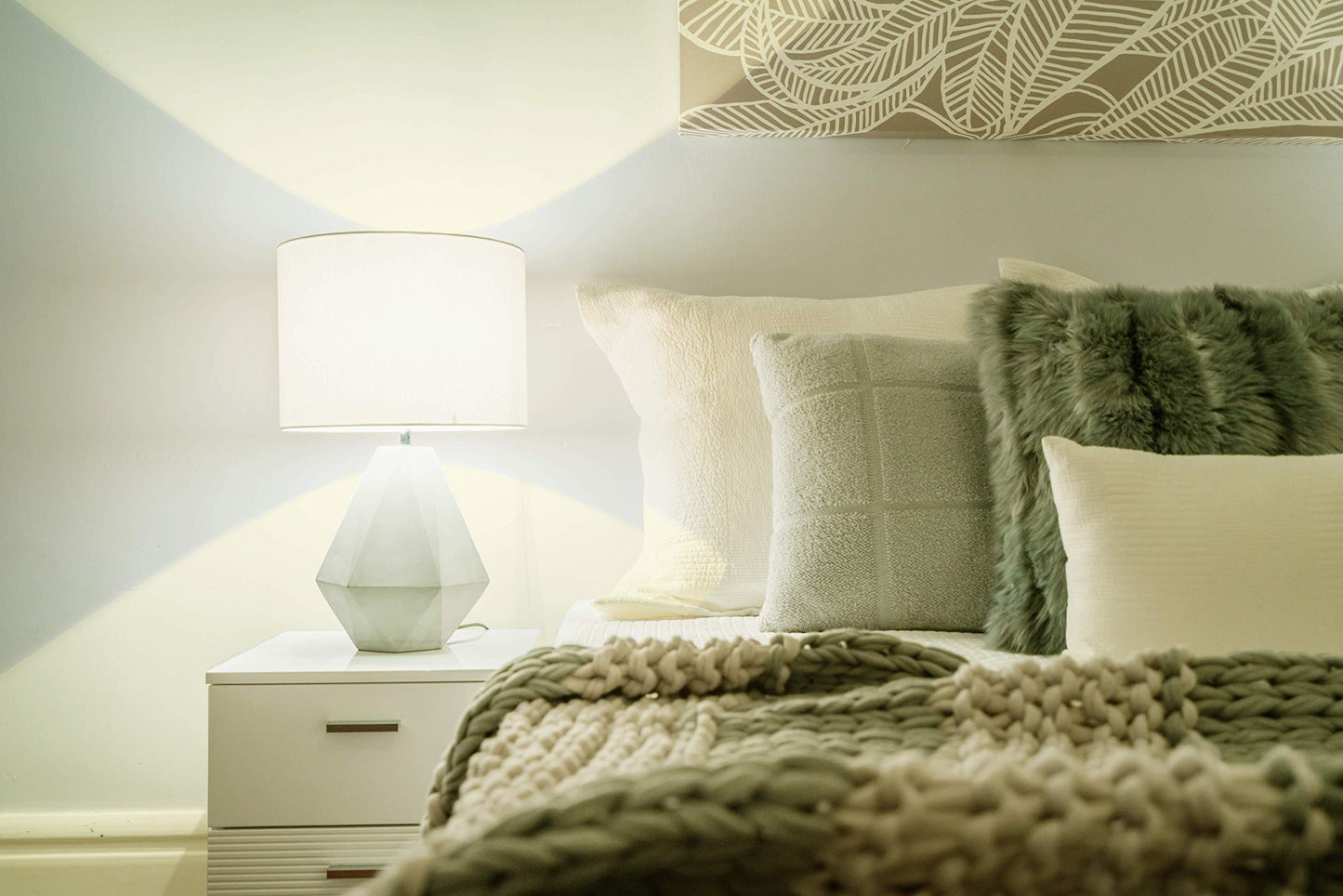 Miracle LED 9W Sleep Study Blue Light Blocking Bulb to Aid Unwinding and Relaxation for Bedtime (2-Pack), Amber Glow
