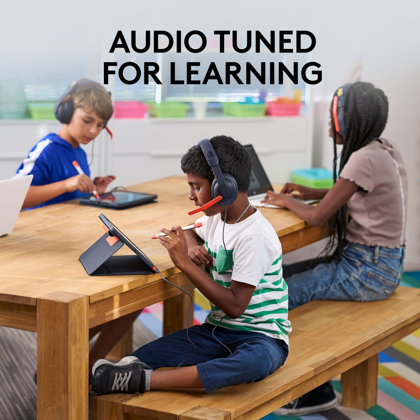 Logitech Zone Learn Wired Headsets for Learners, Comfortable and Adjustable fit for Kids, Replaceable Accessories, Mic, 3.5mm AUX and USB-C