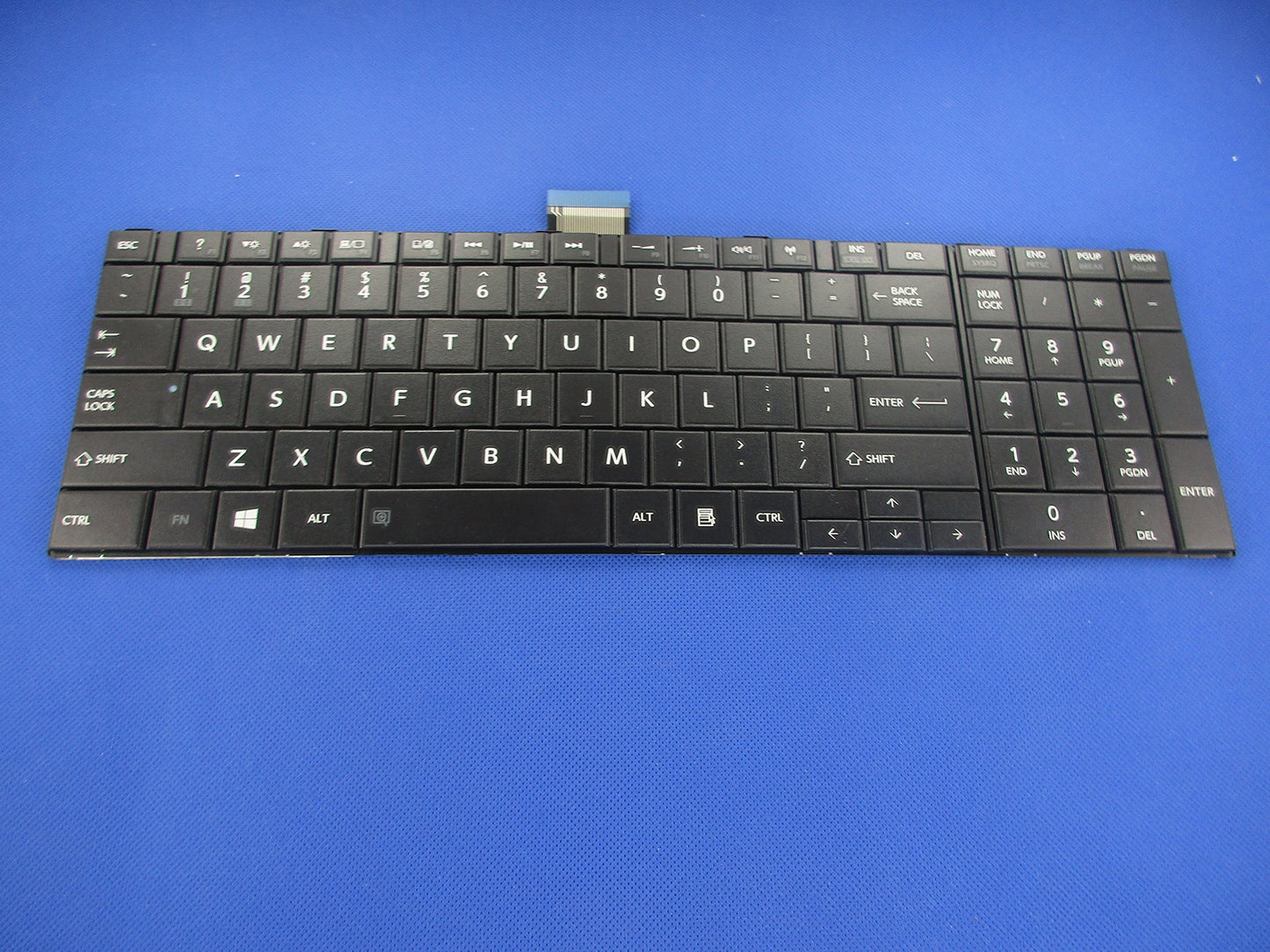 SUNMALL Keyboard Replacement Compatible with Toshiba Satellite C850 C855 C855D L850 L855 L855D L875D P850 P875 P855 Black US Layout