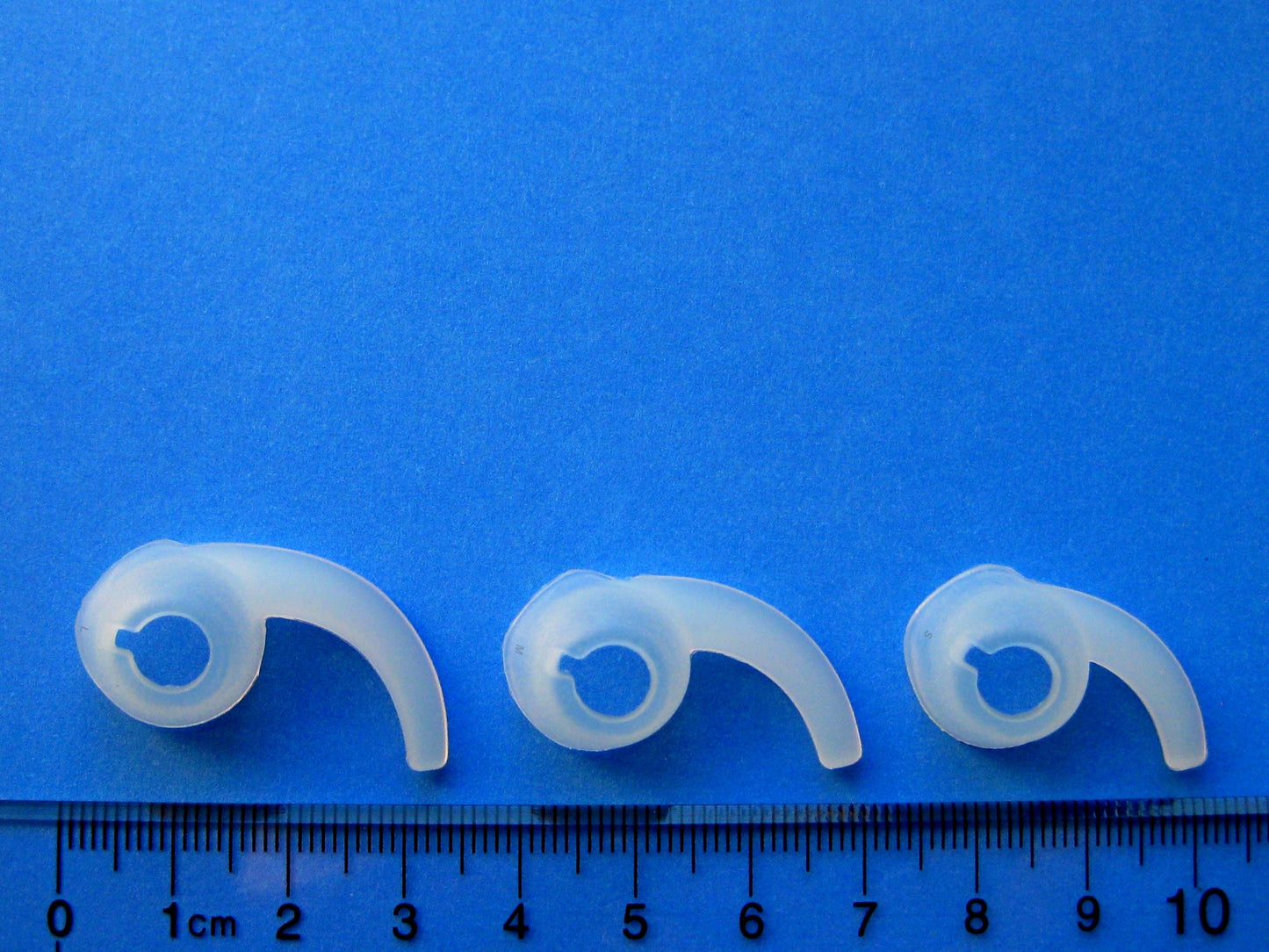 12pcs: 6 Pairs S/M/L Left and Right Side Ear Stabilizers Helper Eartips Compatible with Jaybird Bluebuds X Earphones Headphones