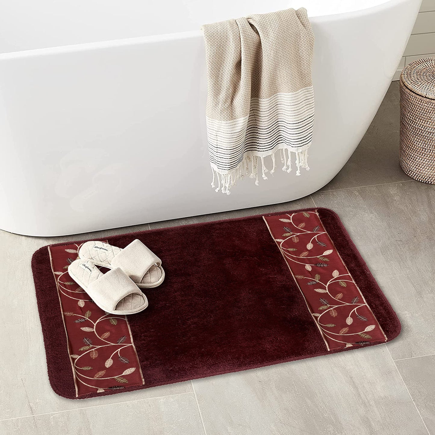 Popular Bath Aubury Modern Bathroom Rug Classic Luxury Bath Rug Contemporary Decor Beautiful Shower Mat Unique Design Stylish Washable Bathroom Rug…