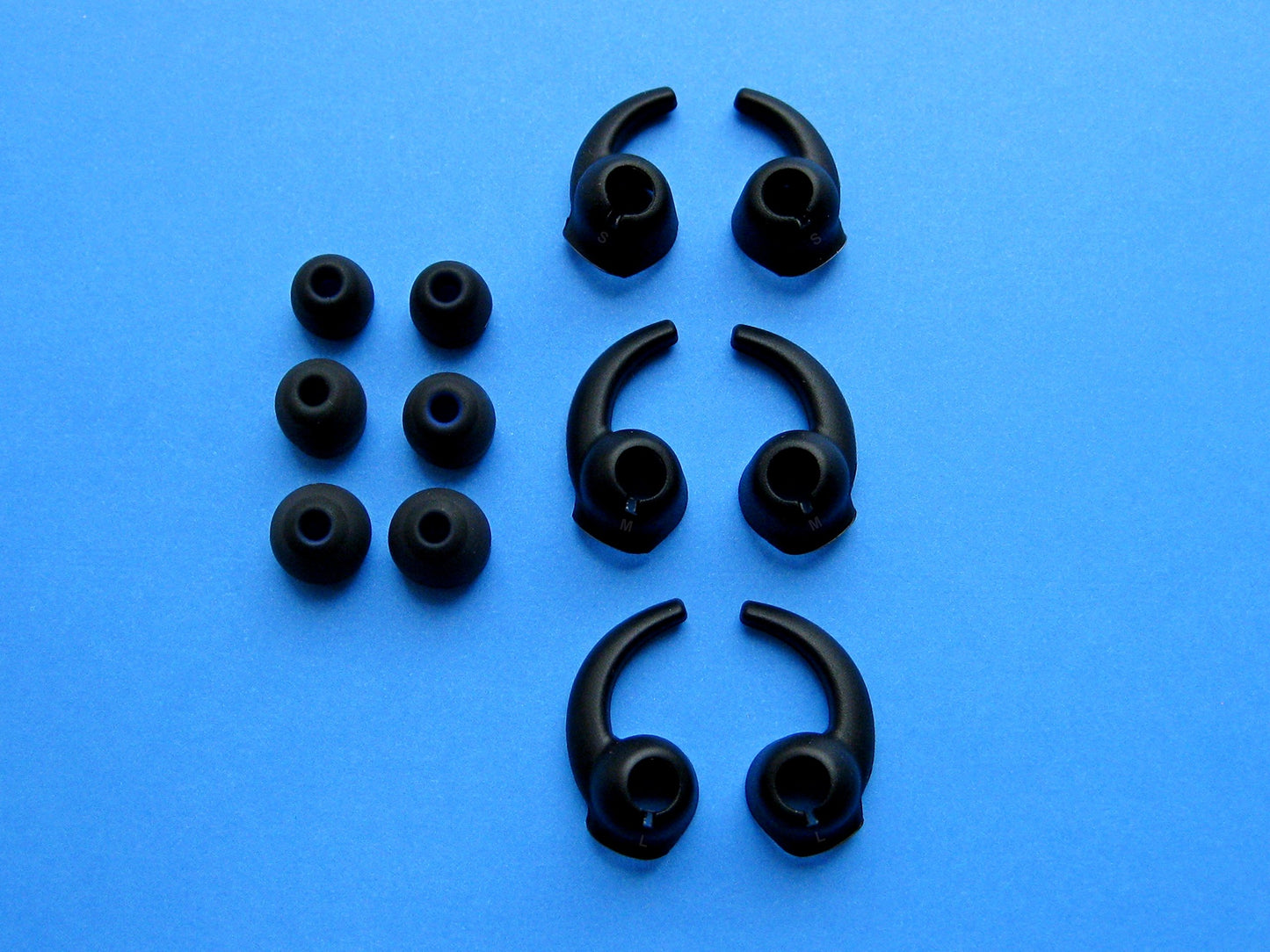 12pcs (B-RD-STB) Round and Stabilizers Replacement Set Eartips Earbuds Compatible with Plantronics Backbeat Go 2 Wireless in Ear Earphones/Headphones