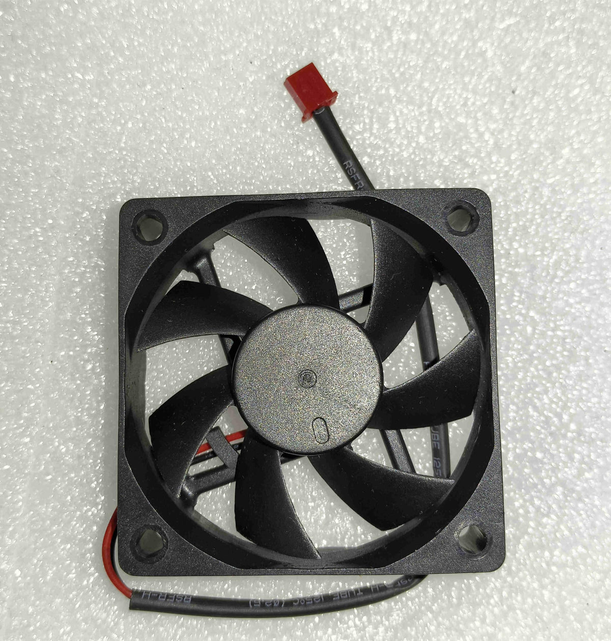 CHA6024RL-15B 60X60X15MM 24V 0.10A 2-Wire Cooling Fan