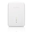 ZyXEL Powerline AV 500 Mbps 4 Port Gigabit Switch Wall-plug Adapter with PLA4205 Powerline AV 500Mbps (PLA4225KIT)