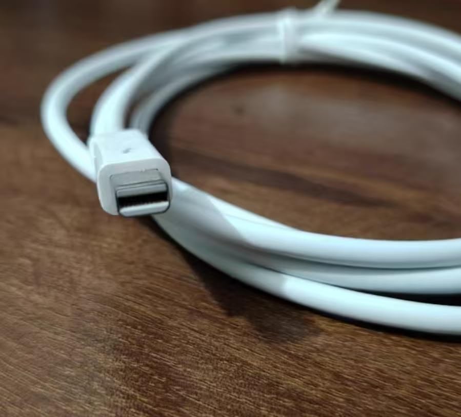 Suitable for Apple Thunderbolt 2 High-Speed Lightning Data Cable - 2 Meters (White)