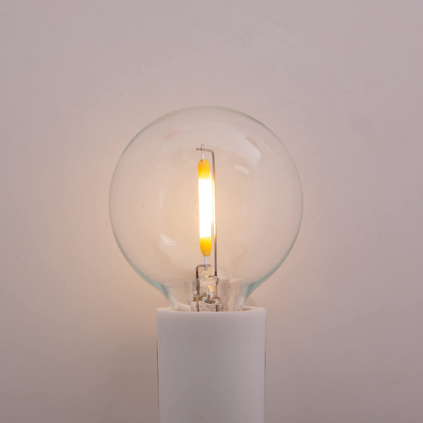 Creative Hobbies Clear LED Globe G40 Replacement Bulbs for Outdoor String Lights - 0.7W 120V Fit E12 Candelabra Screw Base Light Sockets, 1.5 Inch