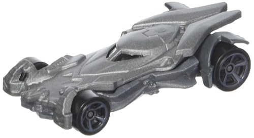 Hot Wheels 2017 Batman Batmobile (Batman V Superman: Dawn of Justice) 237/365, Silver (Long Card)