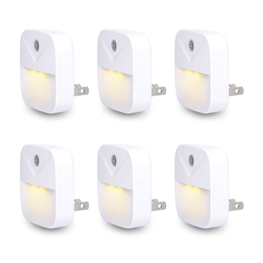Uigos LED Night Light Plug in with Dusk to Dawn Sensor, Auto On Off Nightlight for Bedroom Bathroom Hallway Stairs Kitchen, Warm White Glow, Energy