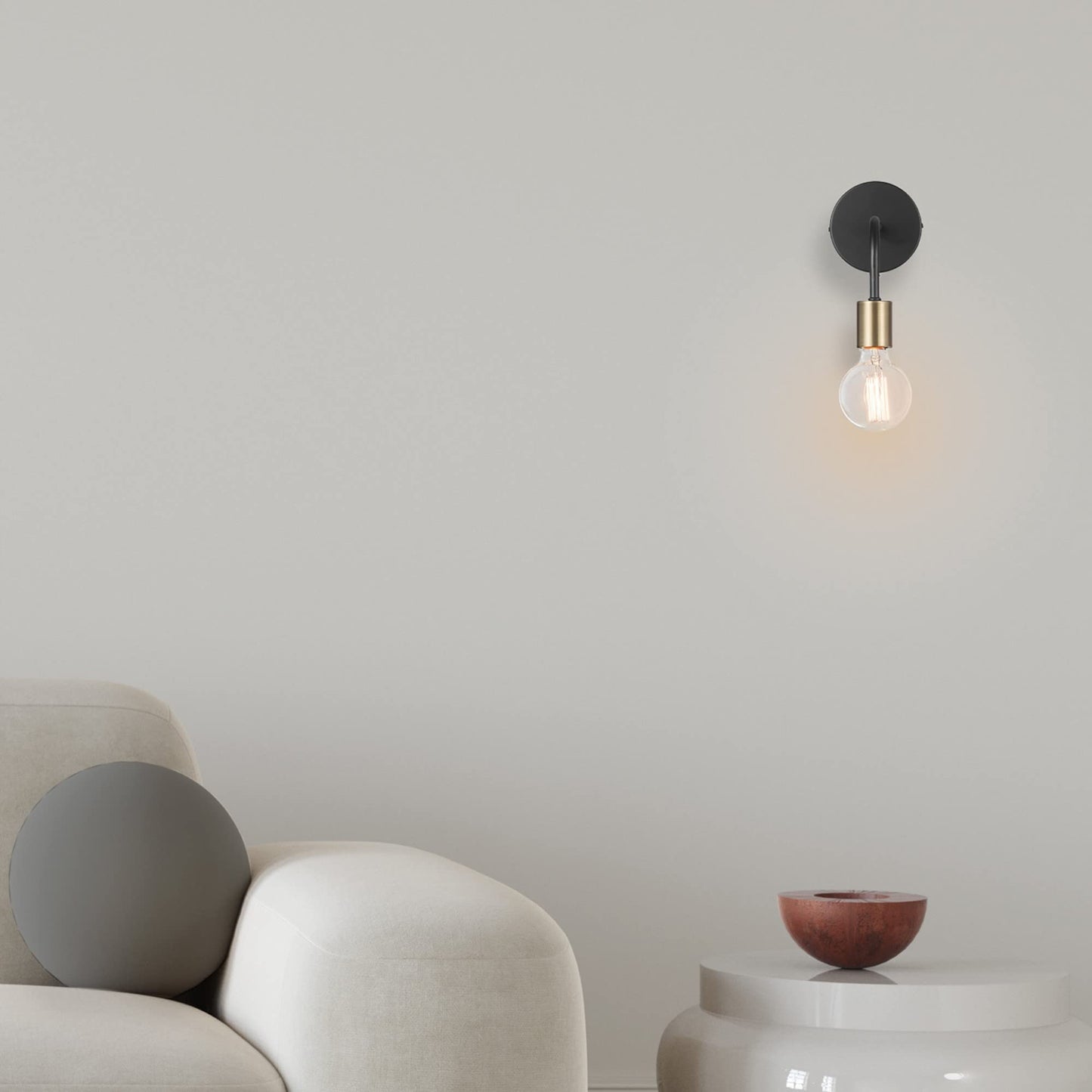 Globe Electric 52103 1-Light Long Arm Plug-in or Hardwire Wall Sconce, Matte Black, Matte Brass Socket, Wall Lights for Living Room, Bedroom, Den