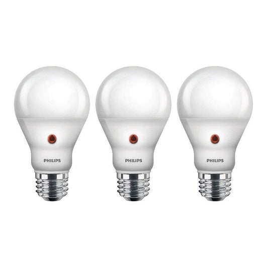 Philips LED Dusk-To-Dawn Outdoor A19 Light Bulb, Flicker-Free, 800 Lumen, Soft White Light (2700K), 8W=60W, E26 Base, 3-Pack