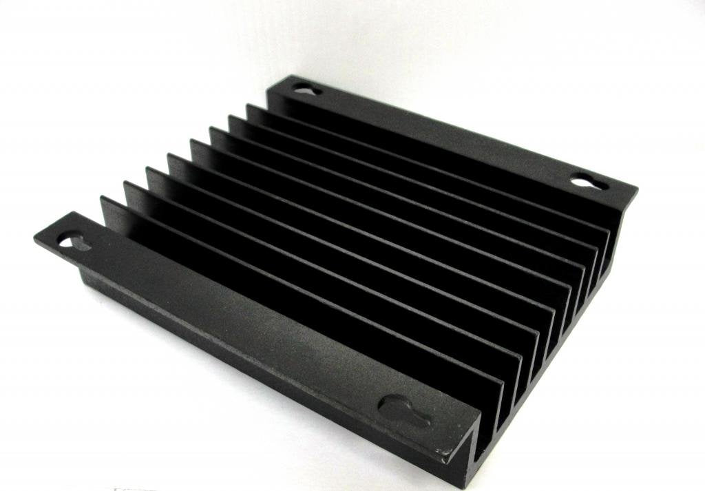 KB ELECTRONICS 9861 7 INCH Auxiliary HEATSINK, Black Anodized Aluminum, for "L" Bracket and KBMD Controls, HEATSINK, Keyhole MOUTING Slots
