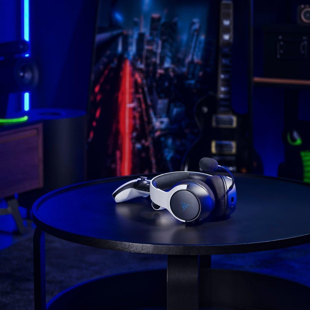 Razer Kaira Dual Wireless Gaming Headset for PlayStation 5 / PS5, PC, Mobile, PS4: Triforce 50mm Drivers - HyperClear Cardioid Mic - 2.4GHz