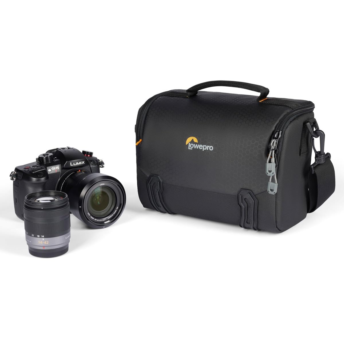 Lowepro Adventura SH 140 III 3L Shoulder Bag for Viewfinder Mirrorless Cameras, Black