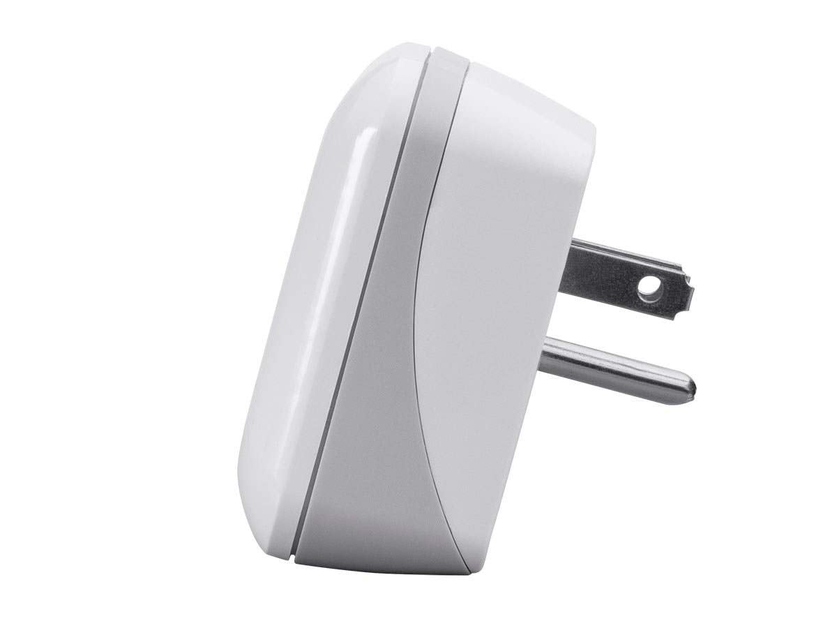 Monoprice Power & Surge - White | 1 Outlet Surge Protector with End of Service Alarm, 900 Joules 15A / 125V / 1875W, 10dB to 60dB