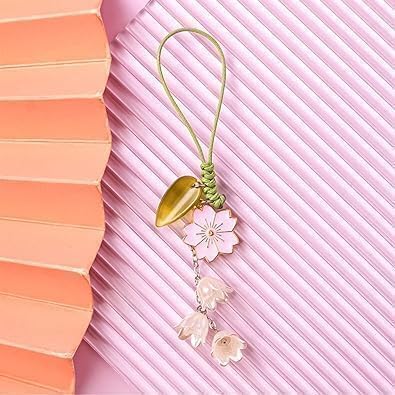 Tnyvm Cell Phone Strap Flower Phone Charm, Cute Keychain Lanyard String Charm, Cell Phone Charms, Hanging Car Pendants Decor Accessories, Car Keychain