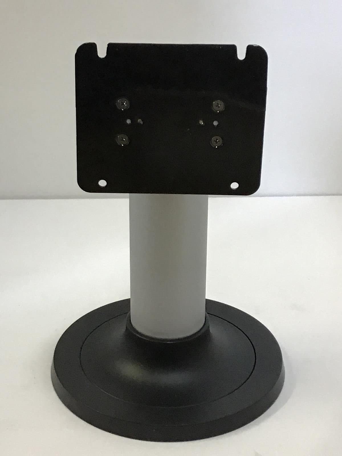 Elo 6" (152.4 mm) Pole Mount Bolt Down Kit