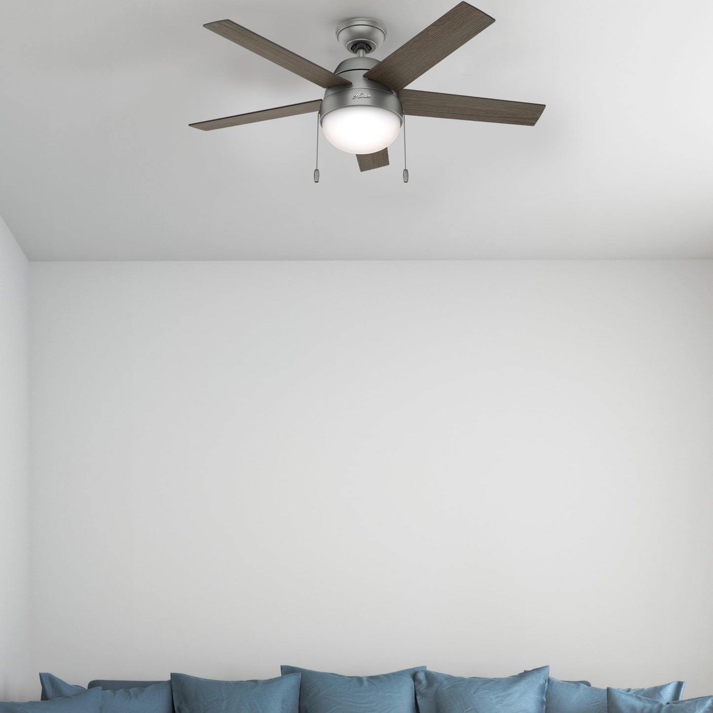 Hunter Fan 46 inch Contemporary Low Profile Ceiling Fan with Light Kit in Matte Silver (Renewed)