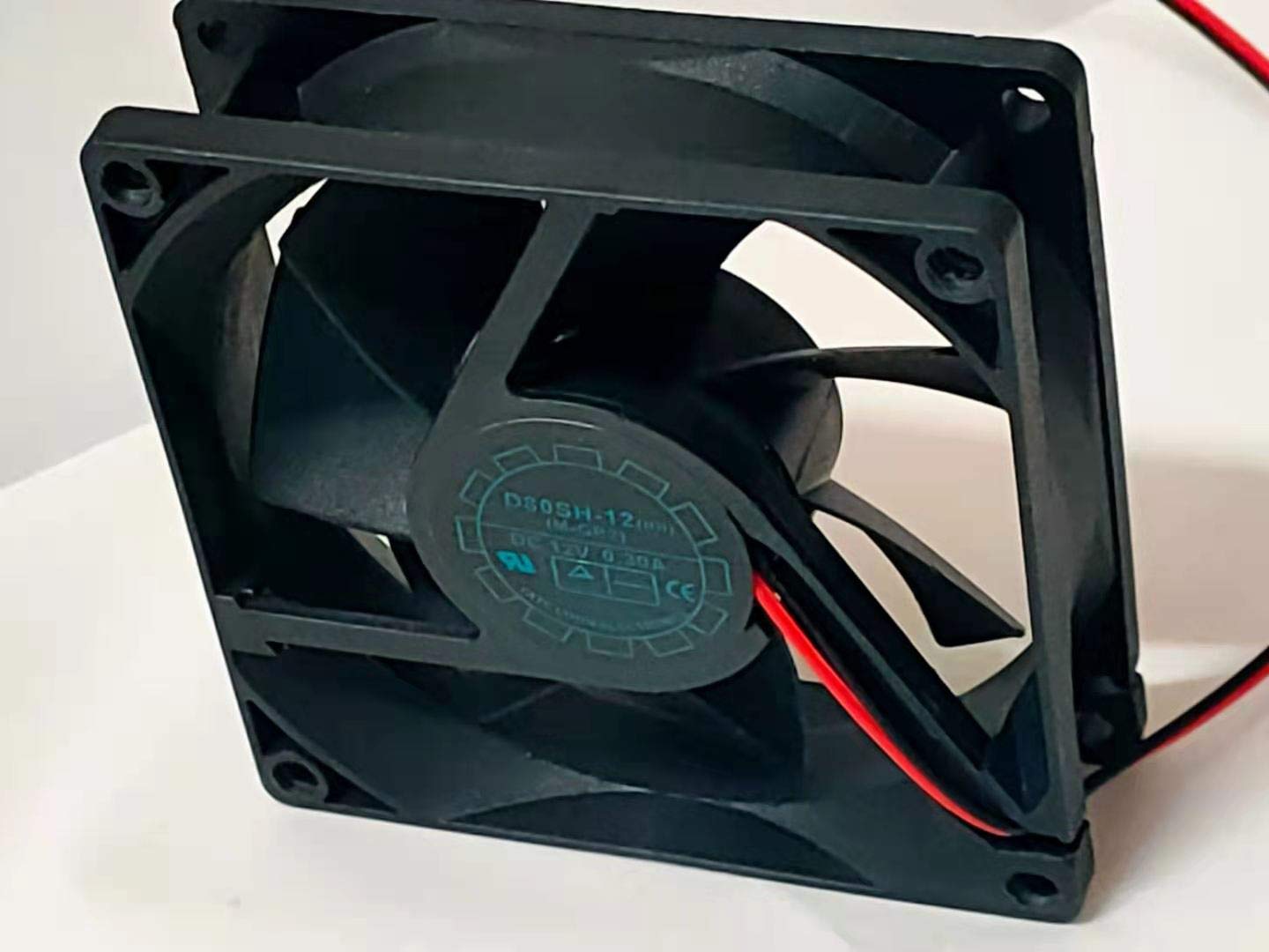 D80SH-12 12V 0.30A 80mm Fan - 8025 0.30A 80x80x25mm 34DB 2-Wire Power Supply Cooling Fan